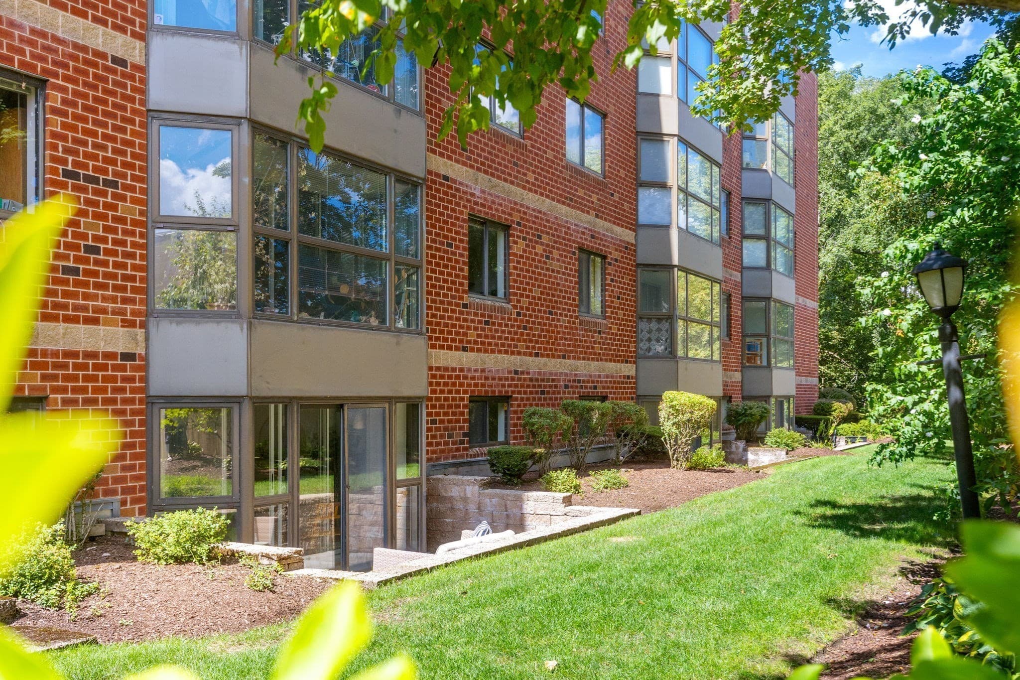 Condominium at 975 Massachusetts Avenue # 108, Arlington MA 02476, Arlington, photo 11 of 21
