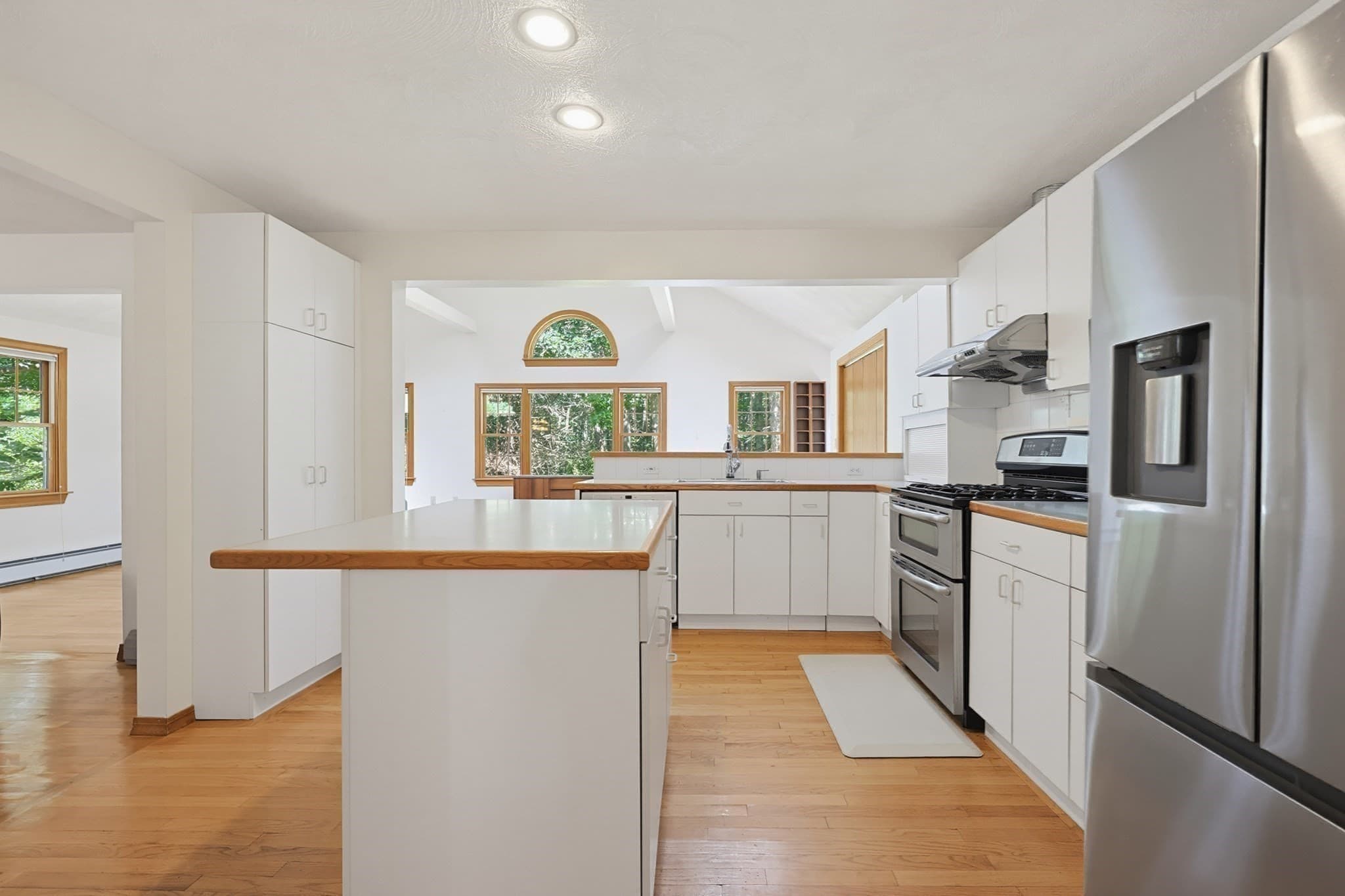 Single Family Residence at 109 Davis Road, Bedford MA 01730, Bedford, photo 13 of 42