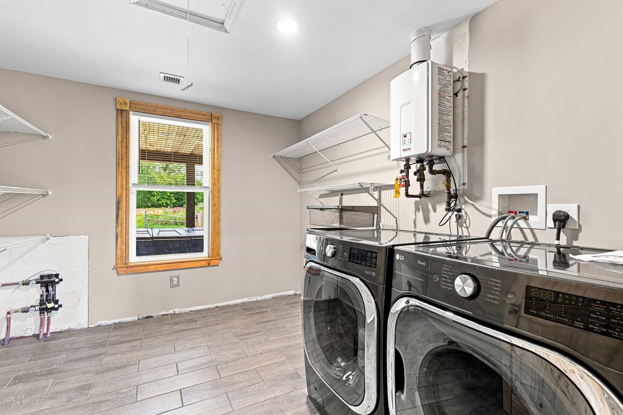Single Family Residence at 21 Cushing Ln, Acushnet MA 02743, Acushnet, photo 13 of 37