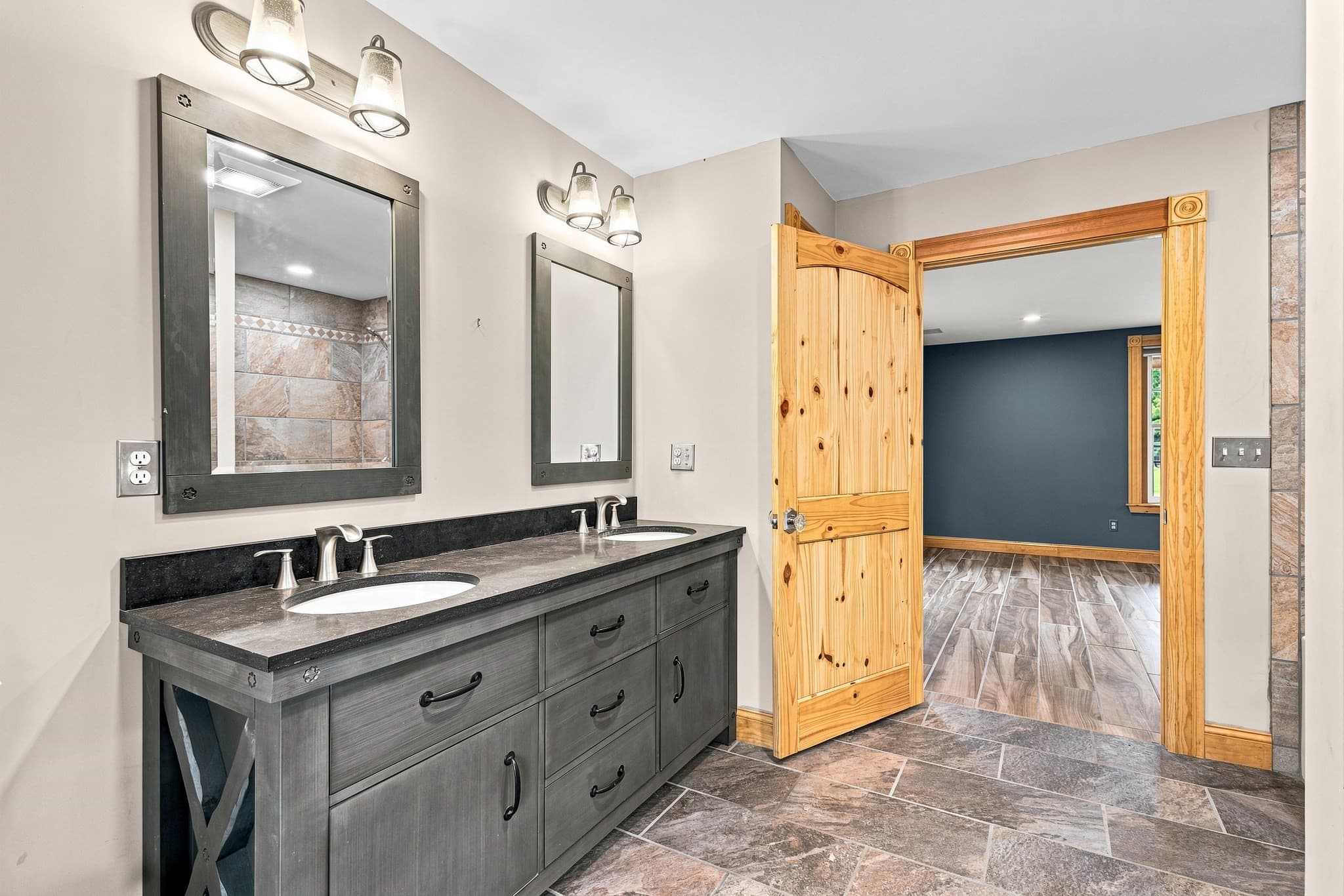 Single Family Residence at 21 Cushing Ln, Acushnet MA 02743, Acushnet, photo 17 of 37