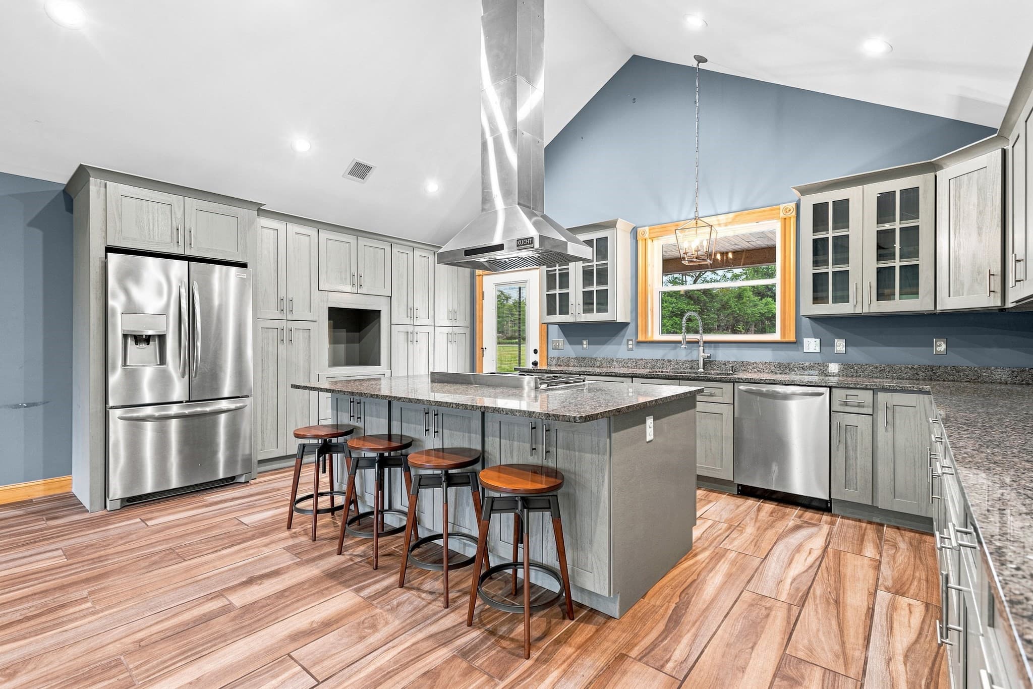 Single Family Residence at 21 Cushing Ln, Acushnet MA 02743, Acushnet, photo 5 of 37