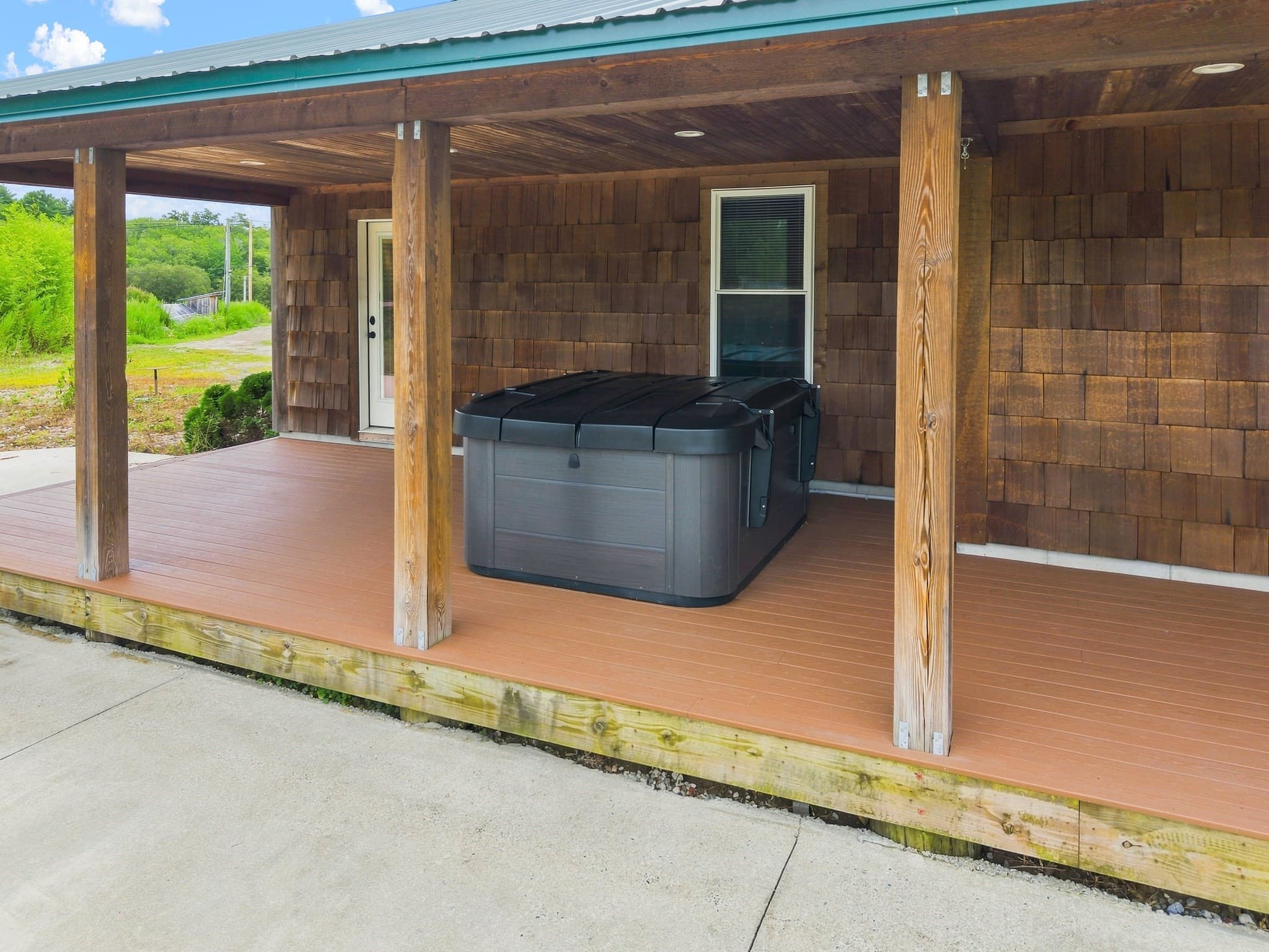 Single Family Residence at 21 Cushing Ln, Acushnet MA 02743, Acushnet, photo 33 of 37