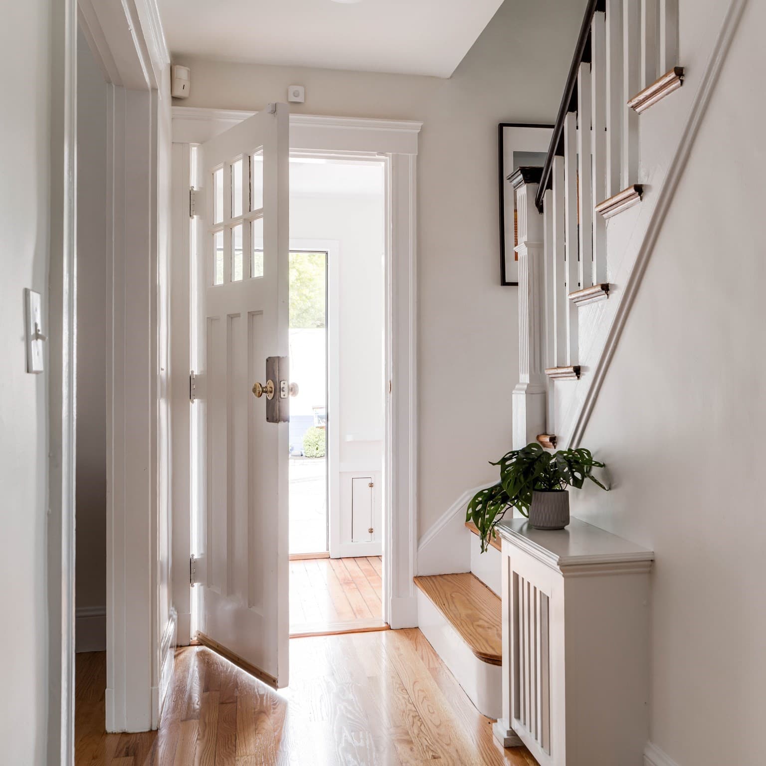 Single Family Residence at 170 Garden Street, Cambridge MA 02138, Cambridge, photo 2 of 39