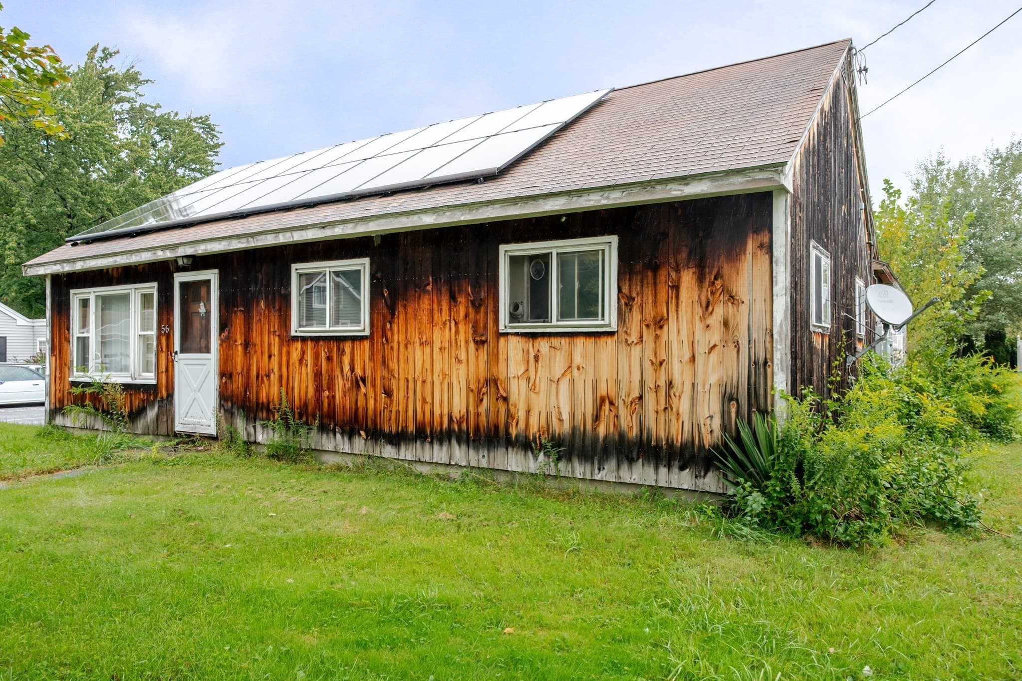 Single Family Residence at 56 John St, Lunenburg MA 01462, Lunenburg, photo 3 of 31