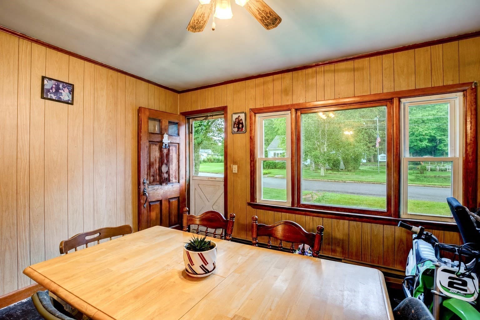 Single Family Residence at 56 John St, Lunenburg MA 01462, Lunenburg, photo 10 of 31