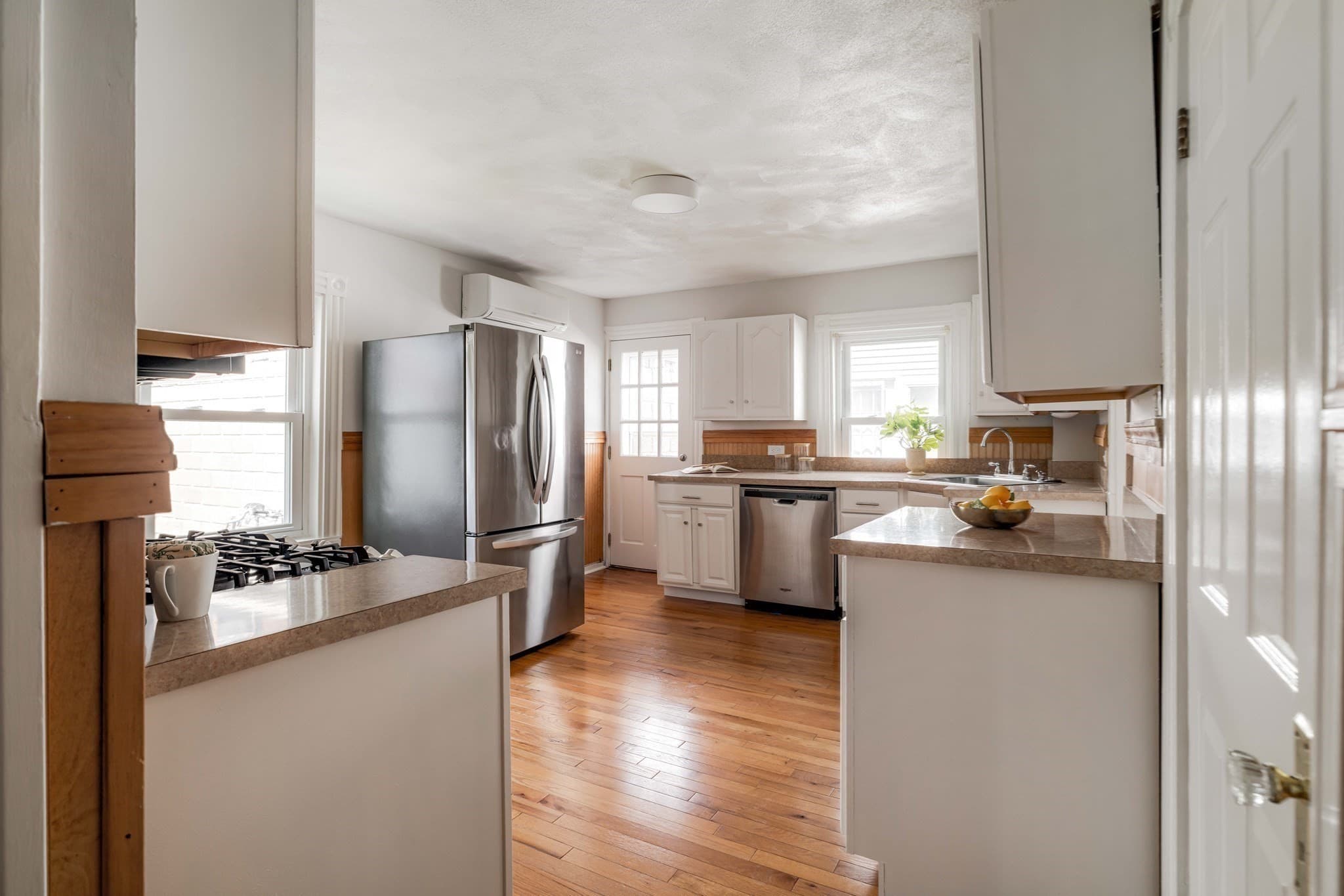 Condominium at 3 Union Terrace # 3, Cambridge MA 02141, Cambridge, photo 12 of 36