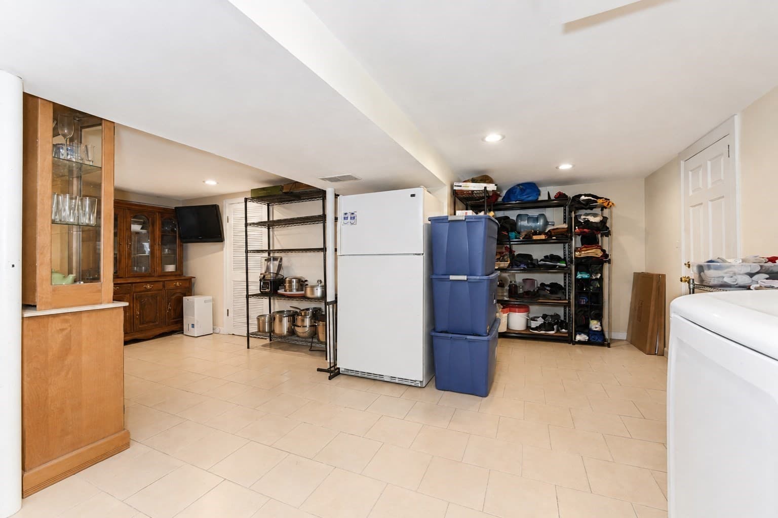 Single Family Residence at 31 Rockwell Ave, Brockton MA 02302, Brockton, photo 17 of 27