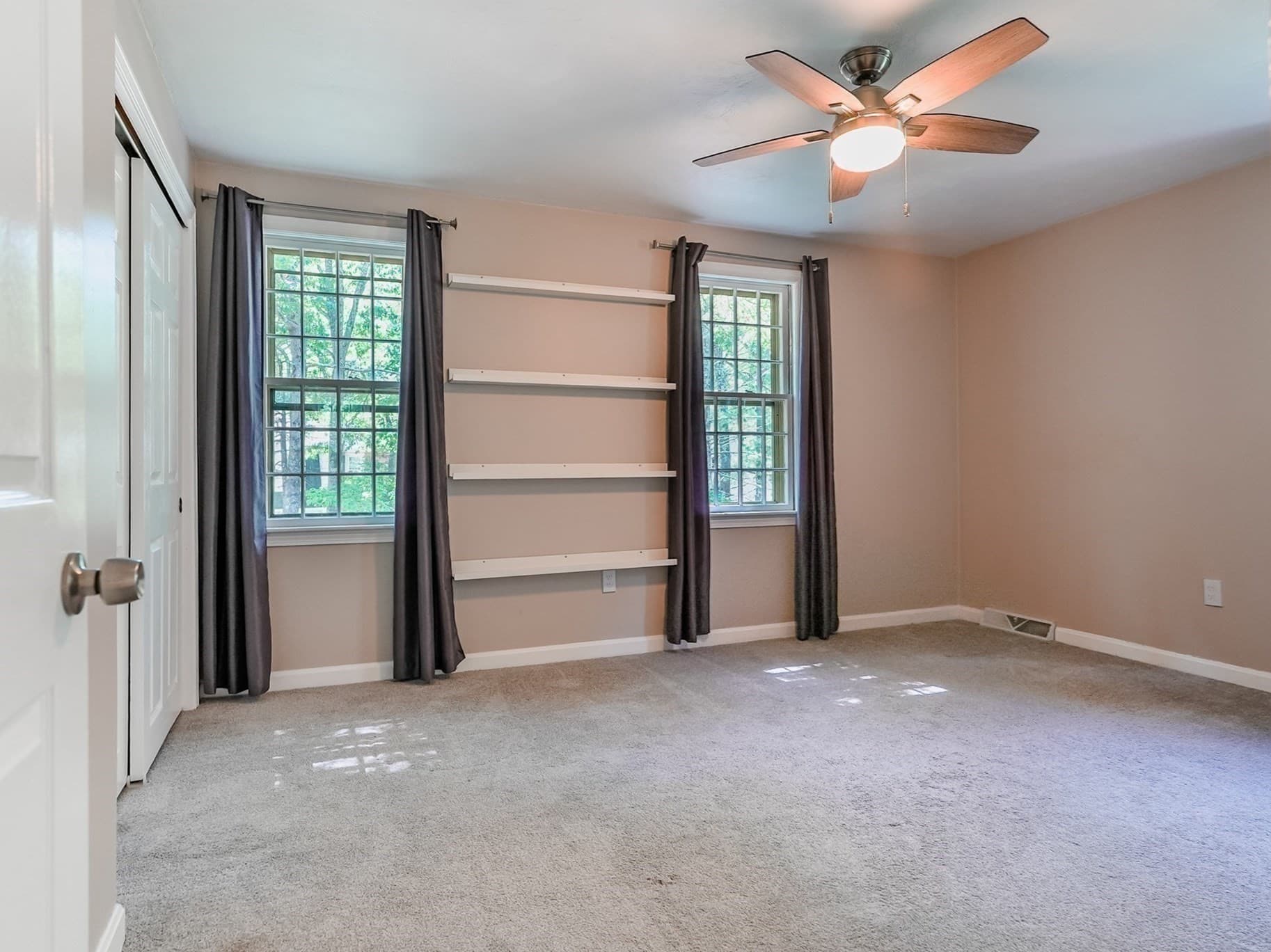 Condominium at 14 Old Meetinghouse Grn # 14, Norton MA 02766, Norton, photo 13 of 18