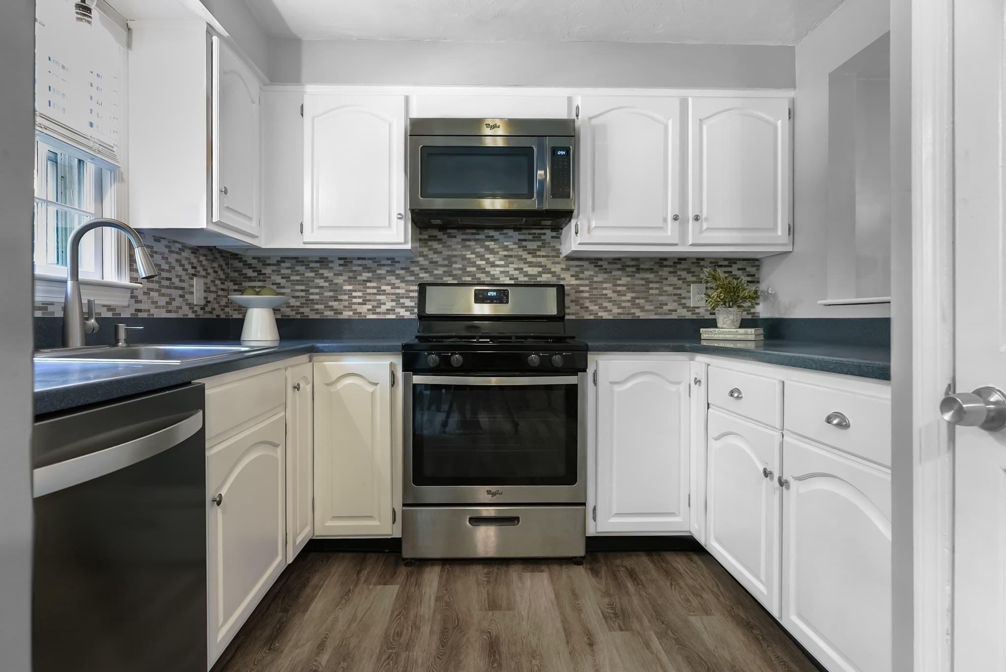 Condominium at 14 Old Meetinghouse Grn # 14, Norton MA 02766, Norton, photo 5 of 18