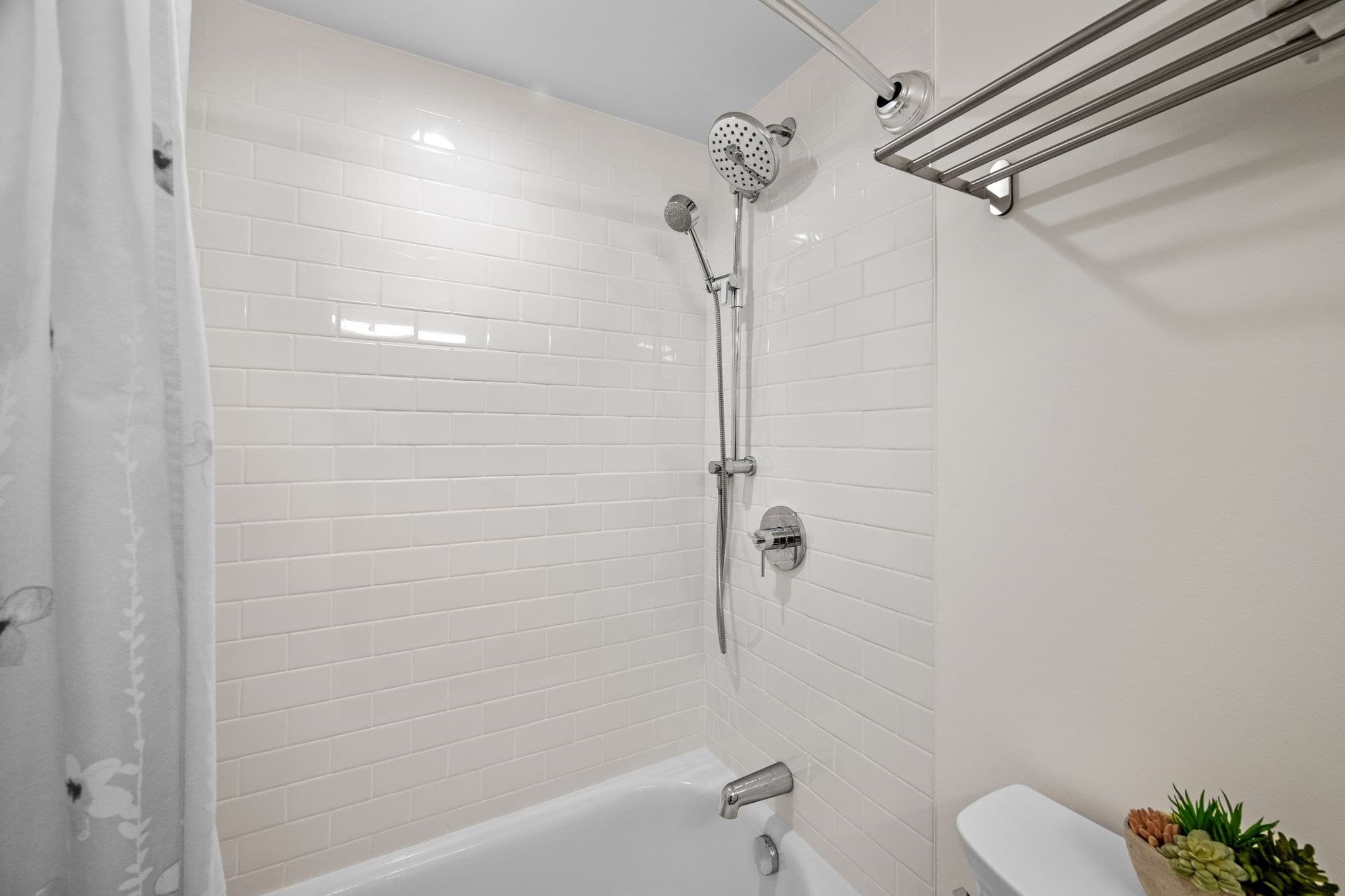 Condominium at 8-12 Museum Way # 329, Cambridge MA 02141, Cambridge, photo 23 of 42