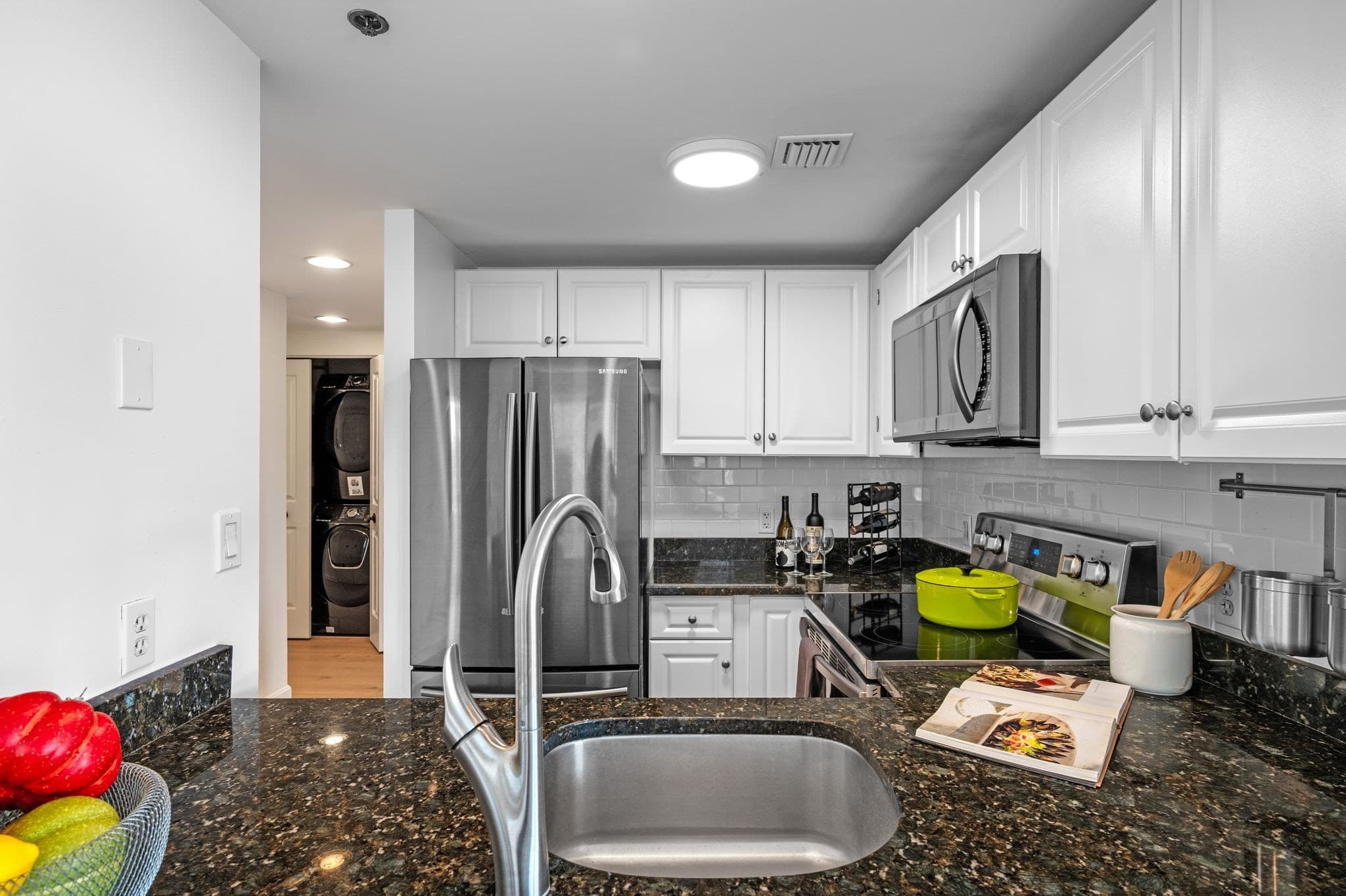 Condominium at 8-12 Museum Way # 329, Cambridge MA 02141, Cambridge, photo 5 of 42