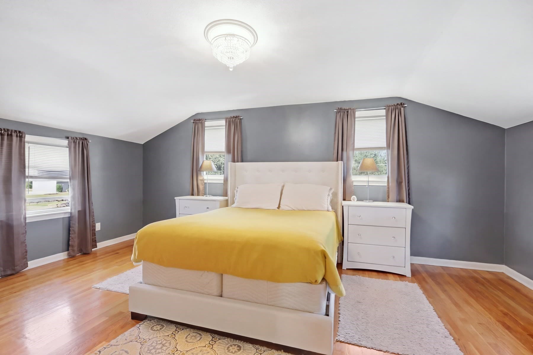 Single Family Residence at 126 Montaup Ave, Dracut MA 01826, Dracut, photo 6 of 41