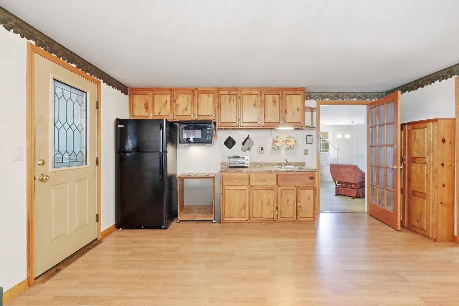 Single Family Residence at 126 Montaup Ave, Dracut MA 01826, Dracut, photo 16 of 41