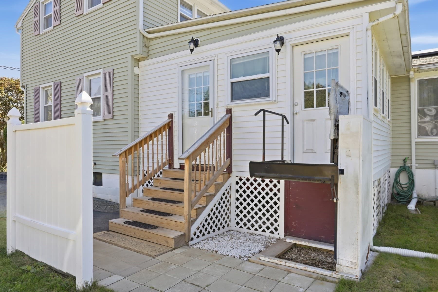 Single Family Residence at 126 Montaup Ave, Dracut MA 01826, Dracut, photo 30 of 41