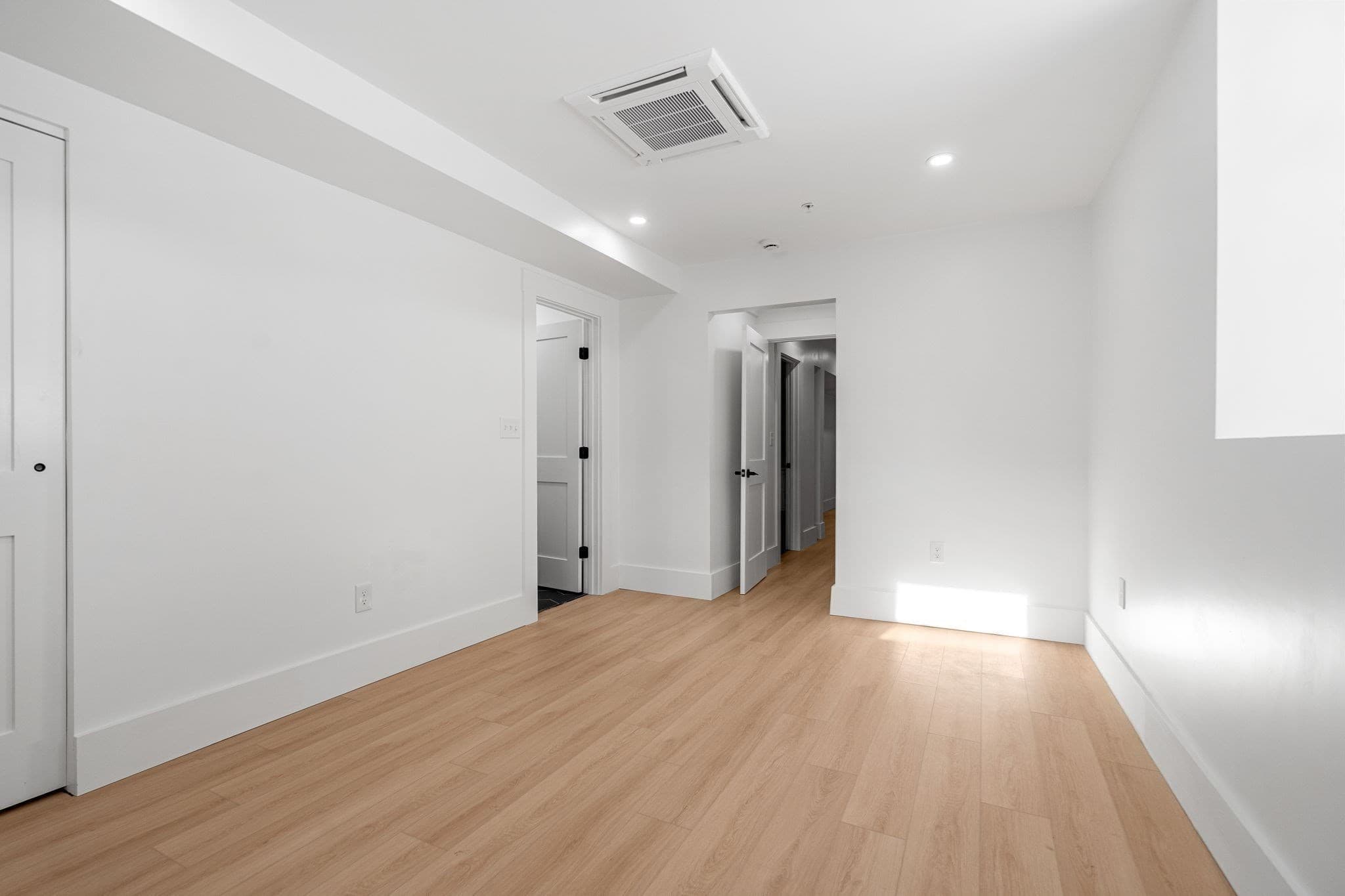 Condominium at 151 Townsend # 2, Boston MA 02121, Boston, photo 18 of 23