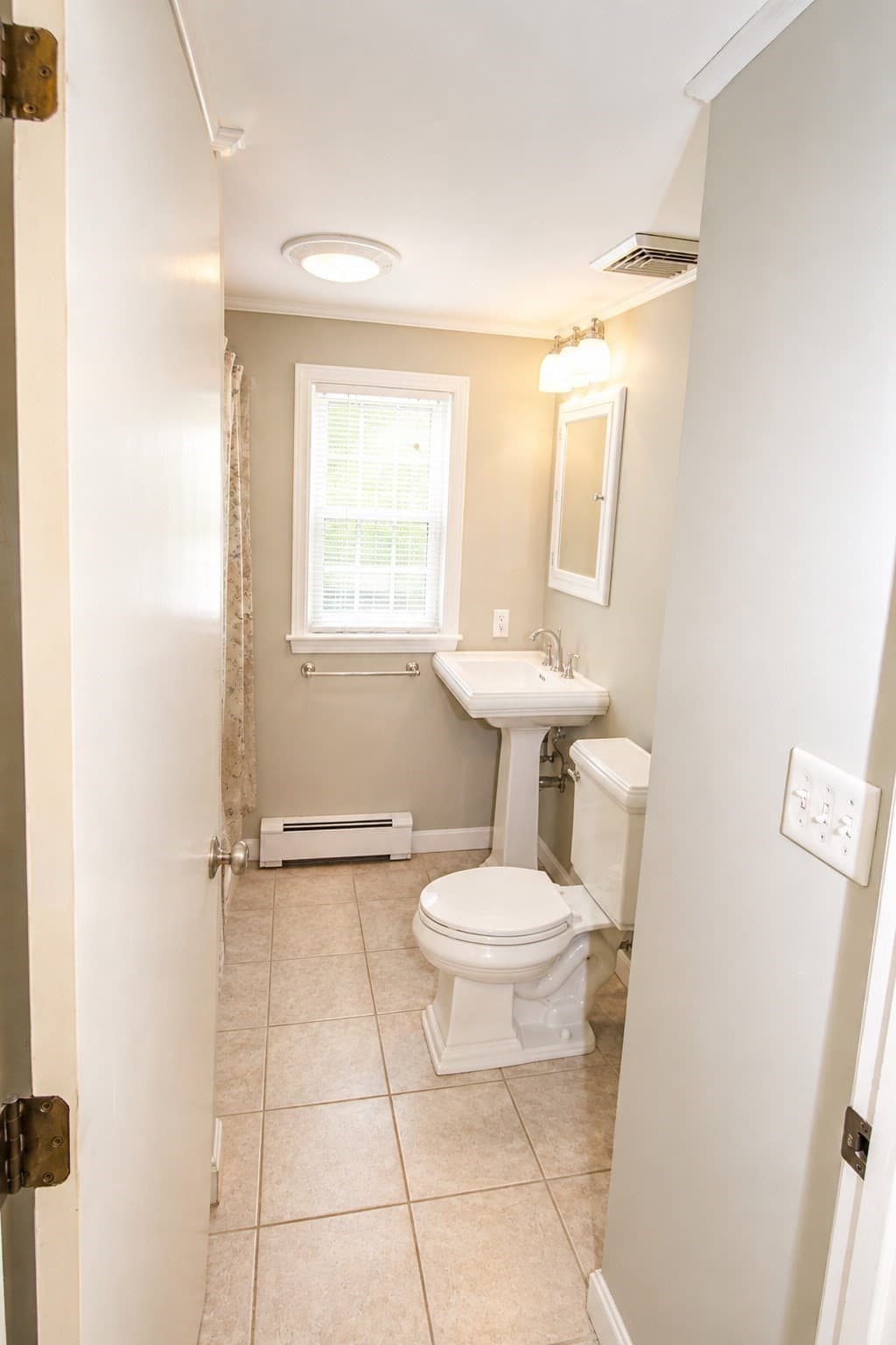 Single Family Residence at 52 Brentwood, Chelmsford MA 01824, Chelmsford, photo 29 of 41
