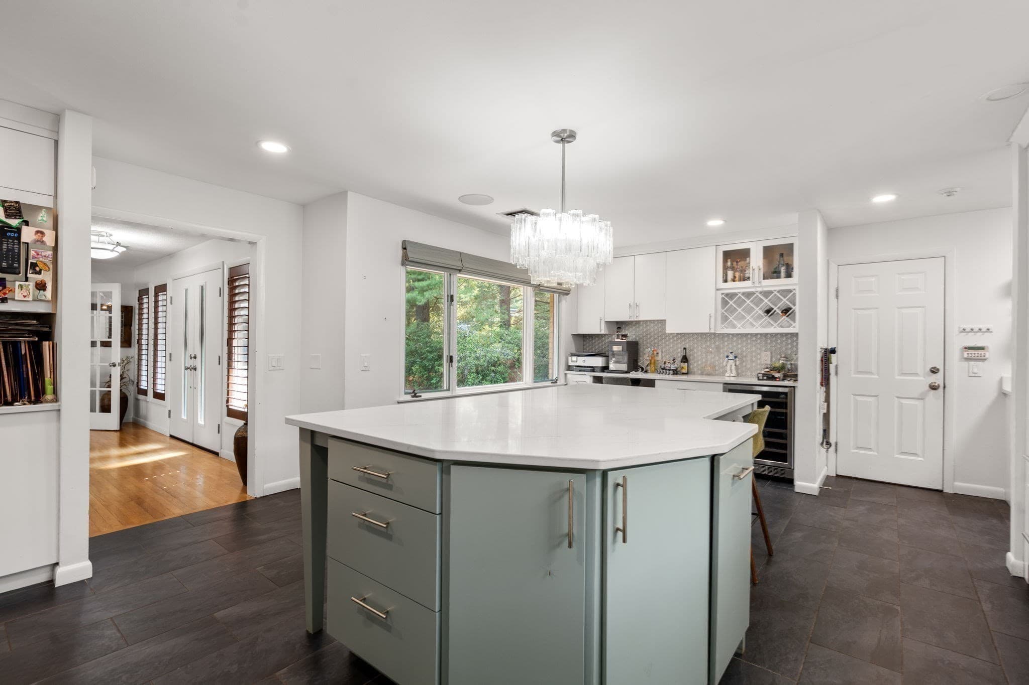 Single Family Residence at 90 Aylesbury Road, Worcester MA 01609, Worcester, photo 16 of 31