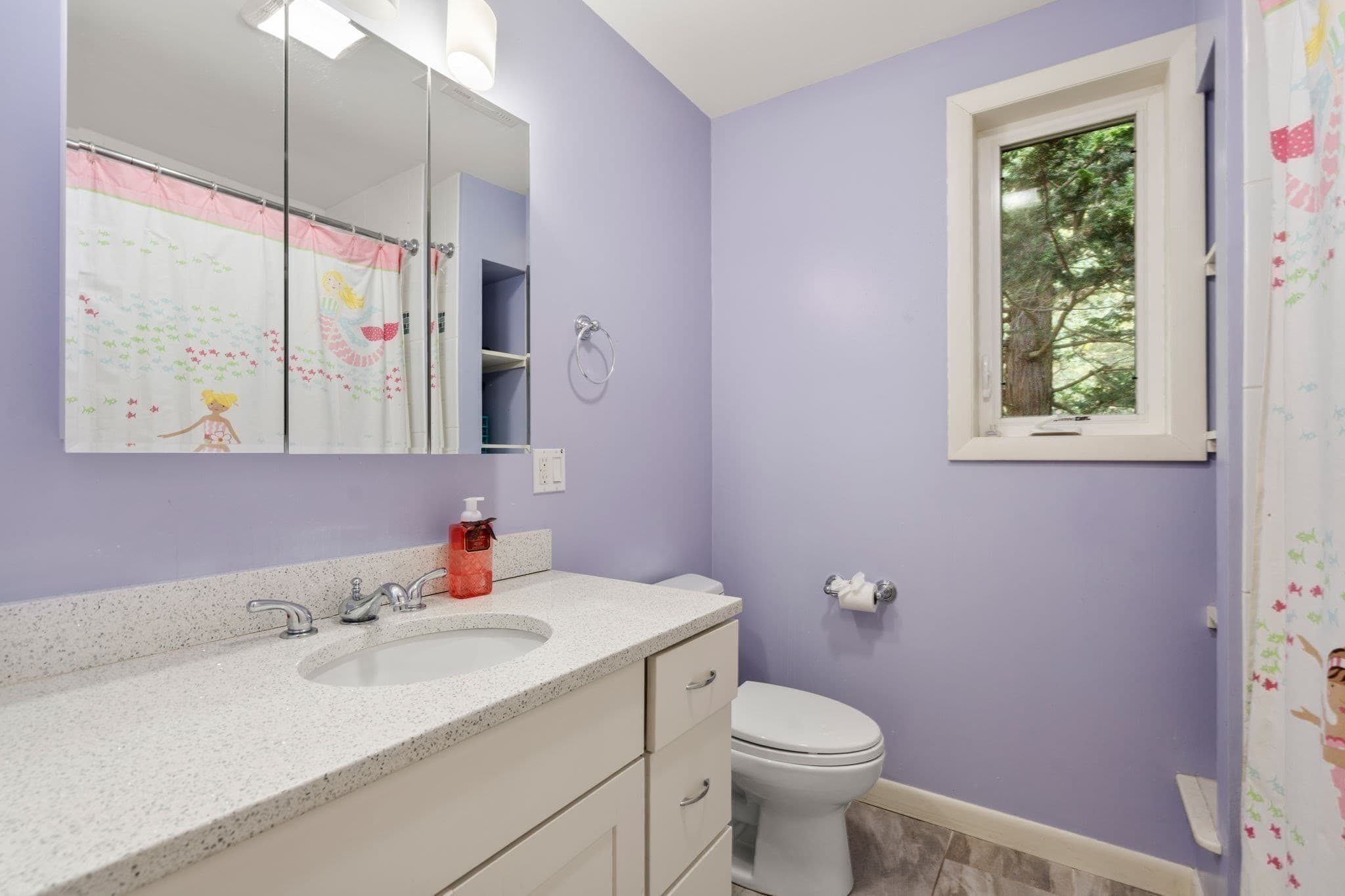 Single Family Residence at 90 Aylesbury Road, Worcester MA 01609, Worcester, photo 26 of 31