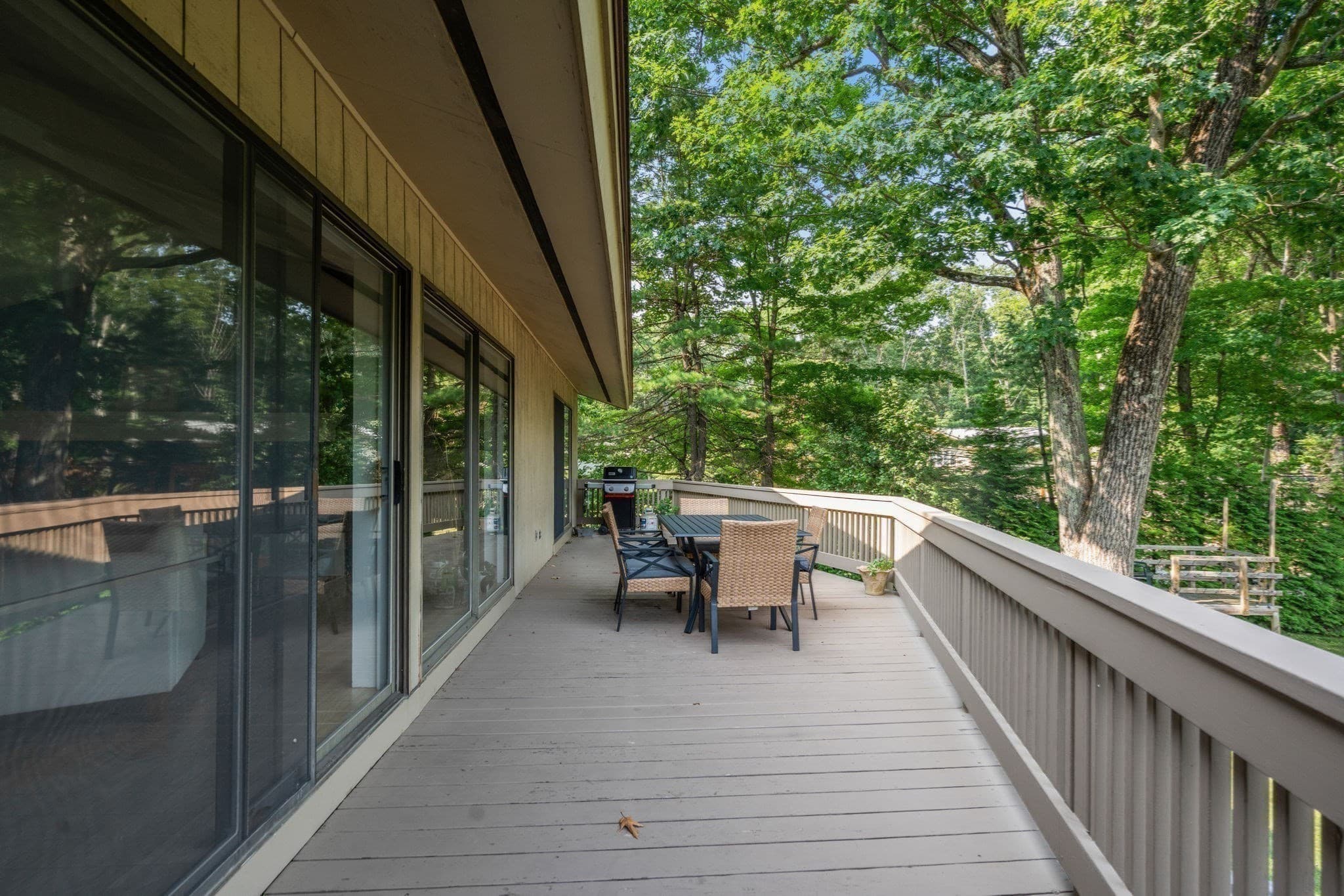 Single Family Residence at 90 Aylesbury Road, Worcester MA 01609, Worcester, photo 30 of 31
