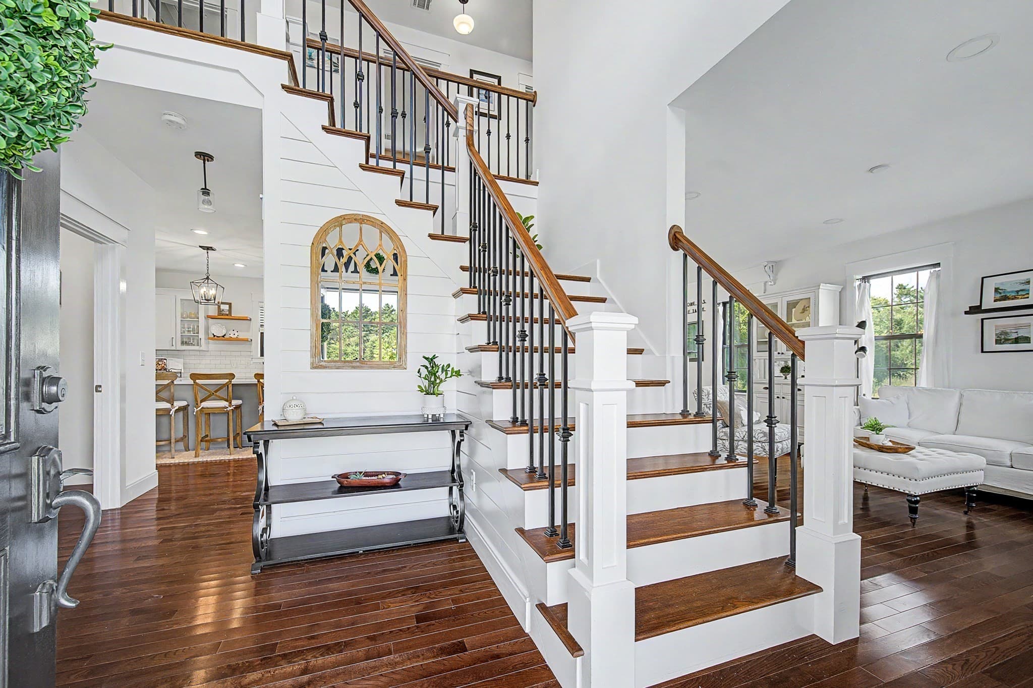 Single Family Residence at 3 Conway Ln, Foxboro MA 02035, Foxboro, photo 6 of 41
