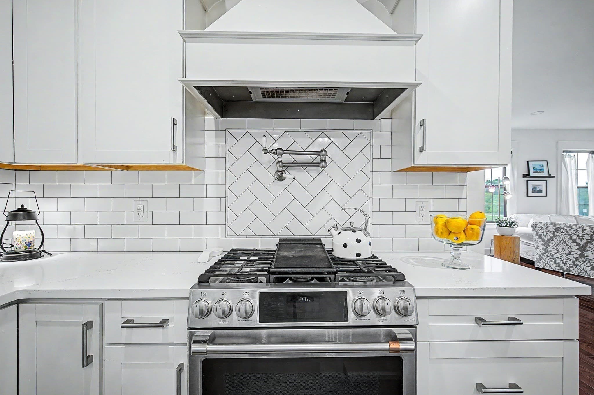 Single Family Residence at 3 Conway Ln, Foxboro MA 02035, Foxboro, photo 11 of 41