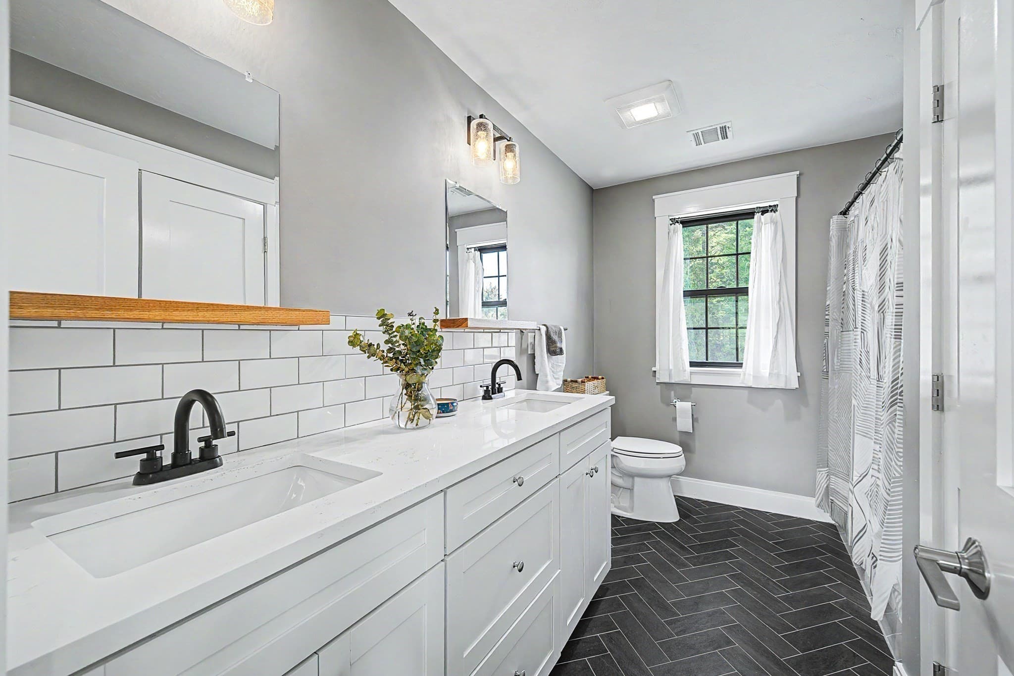 Single Family Residence at 3 Conway Ln, Foxboro MA 02035, Foxboro, photo 35 of 41