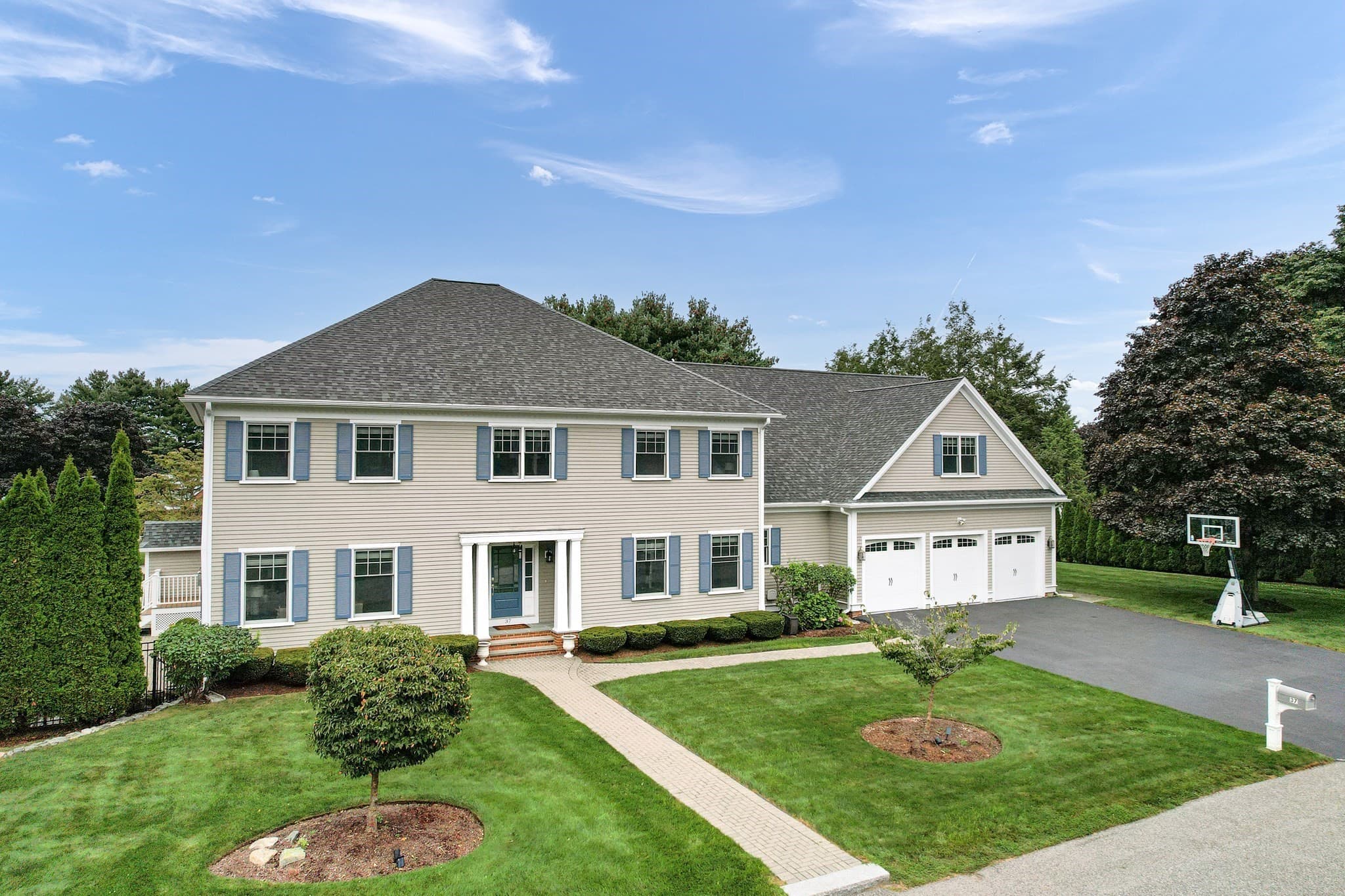 37 Mayflower Road, Winchester MA 01890