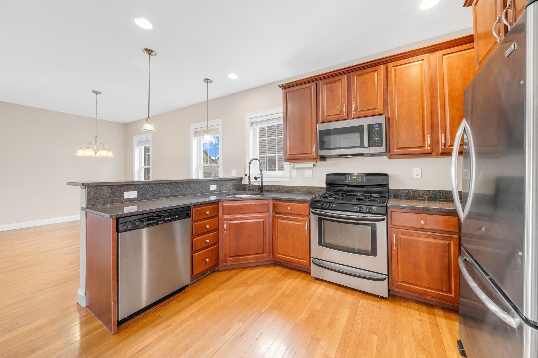Condominium at 21 County St. # B, Peabody MA 01960, Peabody, photo 6 of 40