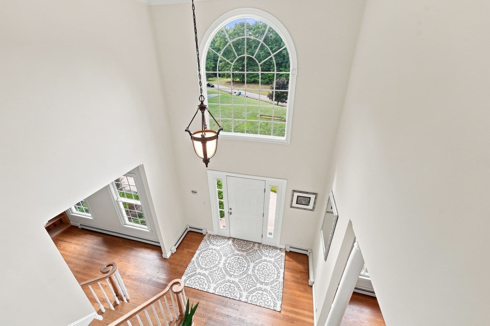 Single Family Residence at 27 Juniper Road, Upton MA 01568, Upton, photo 7 of 42