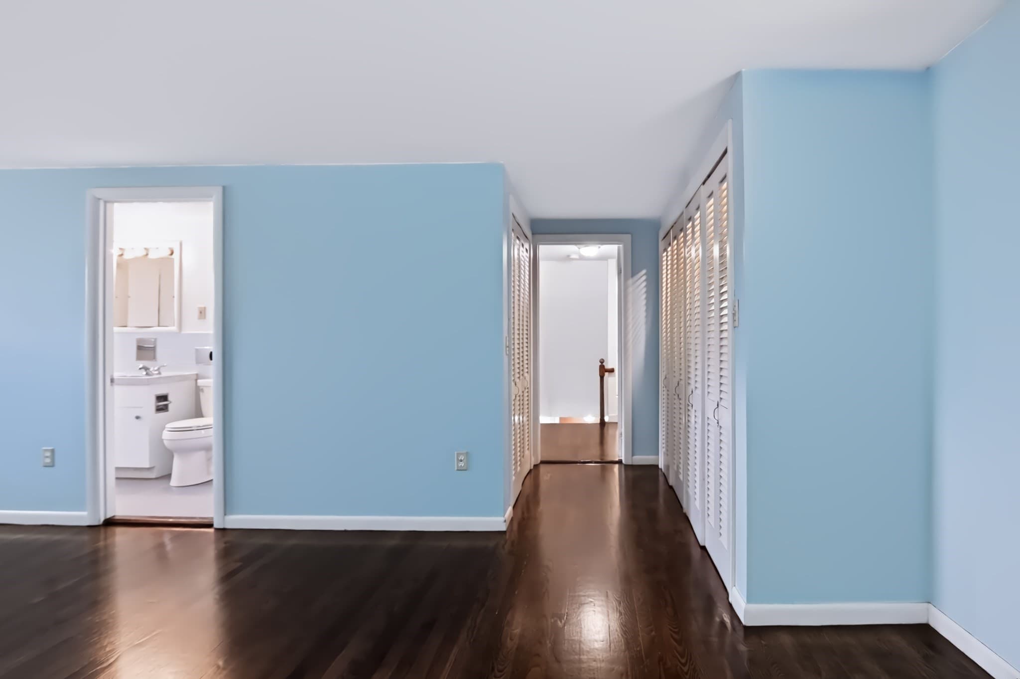Single Family Residence at 10 Damon Rd, Holden MA 01520, Holden, photo 23 of 42