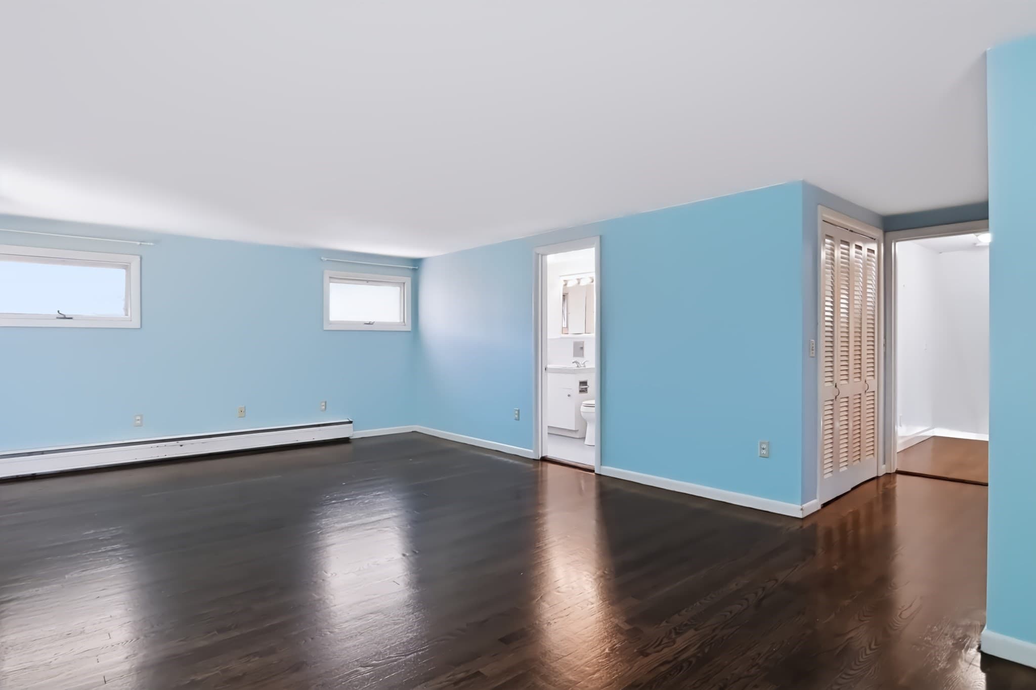 Single Family Residence at 10 Damon Rd, Holden MA 01520, Holden, photo 22 of 42