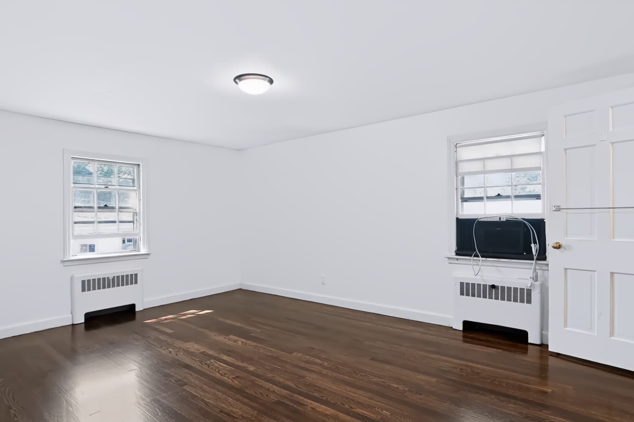 Single Family Residence at 10 Damon Rd, Holden MA 01520, Holden, photo 28 of 42