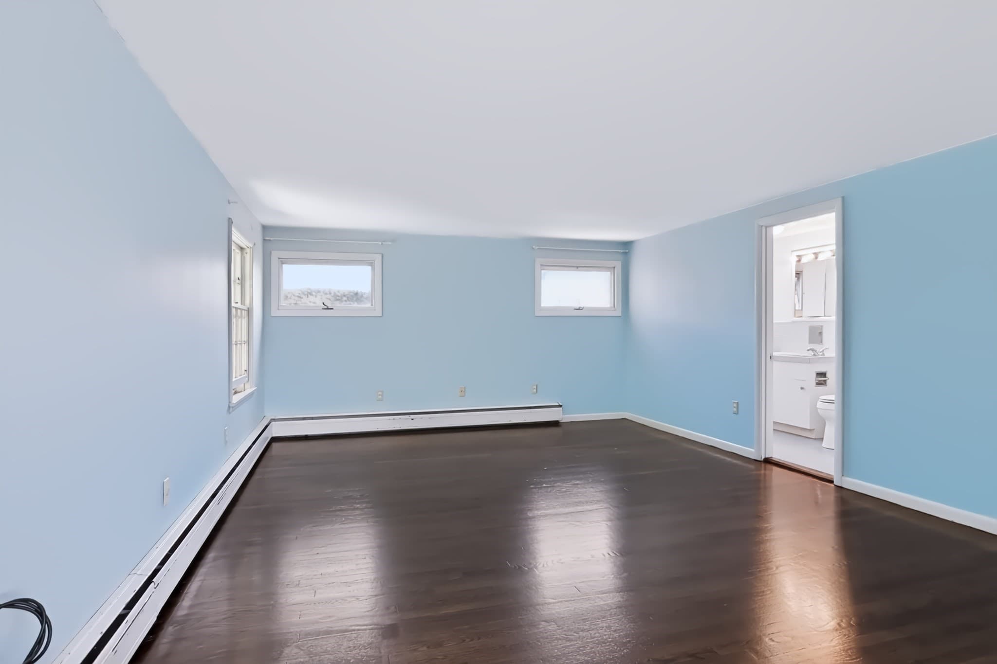 Single Family Residence at 10 Damon Rd, Holden MA 01520, Holden, photo 24 of 42