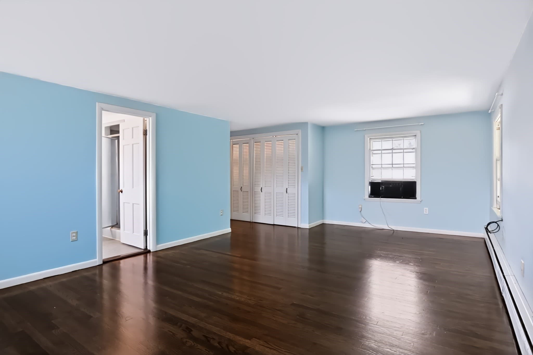 Single Family Residence at 10 Damon Rd, Holden MA 01520, Holden, photo 25 of 42