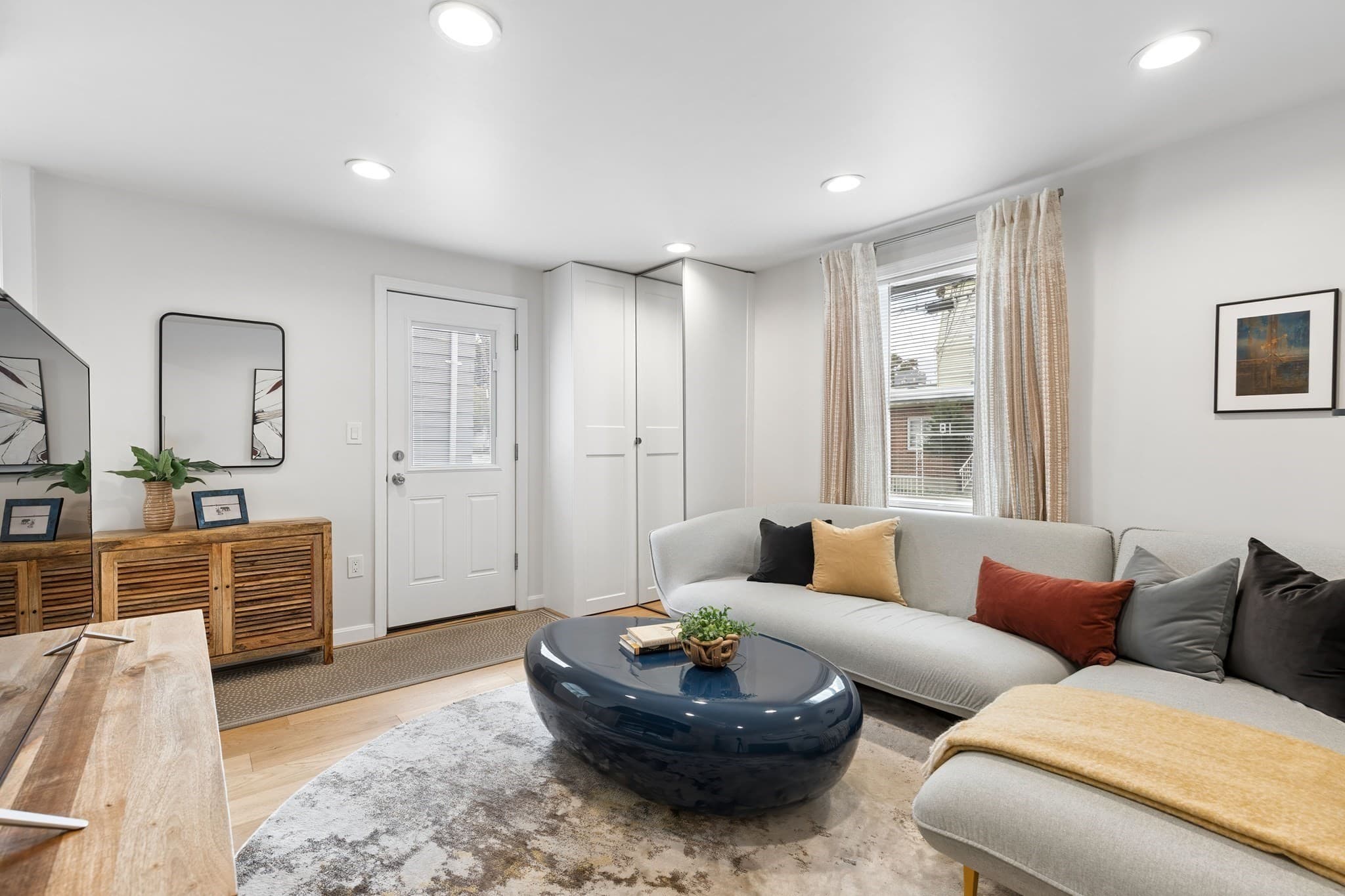 84 West St, Newton MA 02458