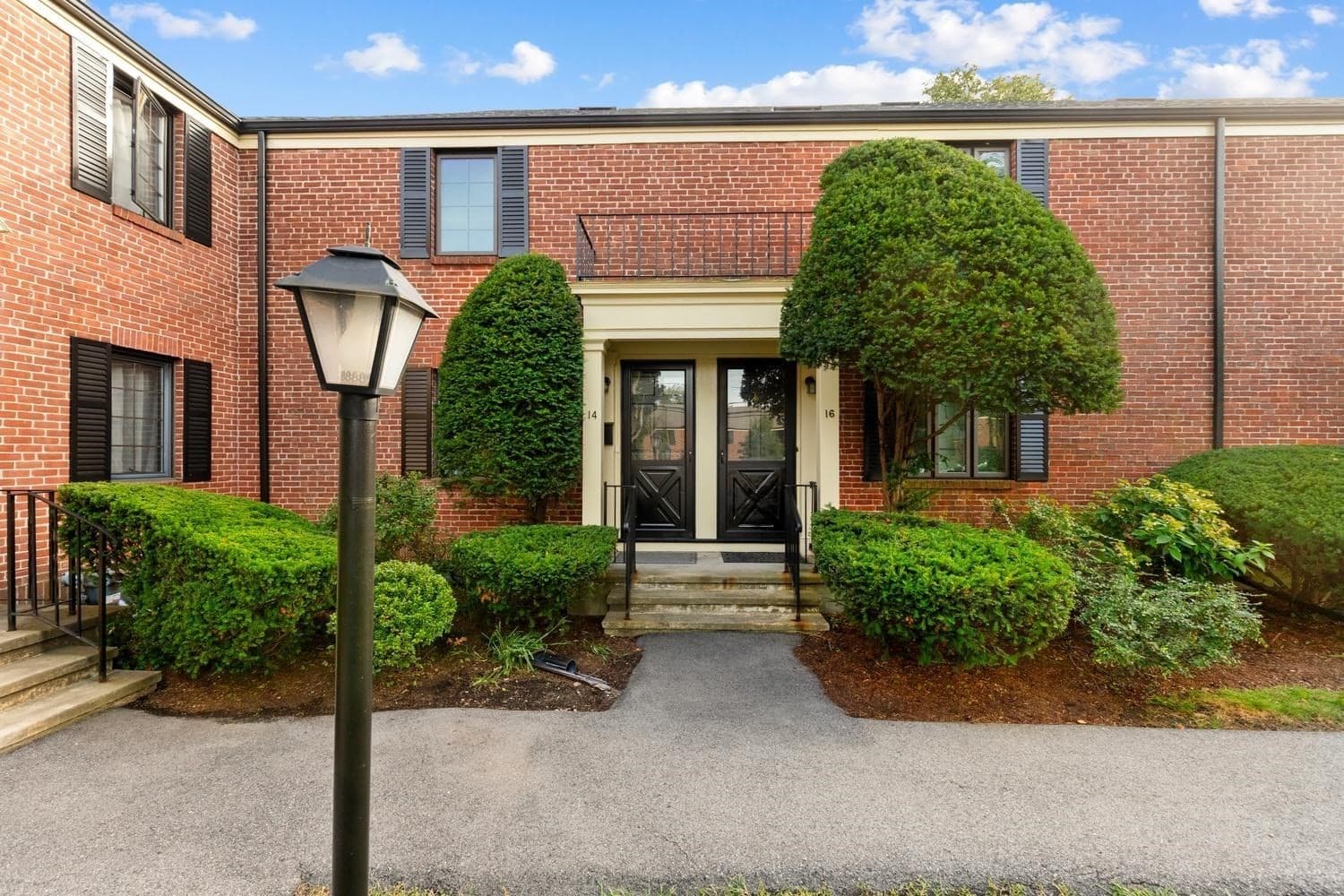 14 Grant Ave # 14, Watertown MA 02472