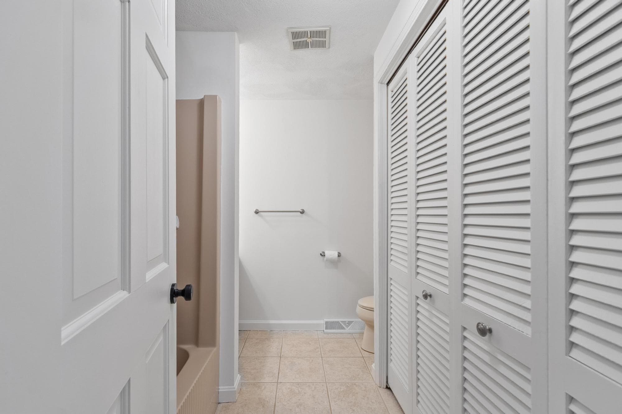Condominium at 152 Wellman Ave. # 152, Chelmsford MA 01863, Chelmsford, photo 26 of 42