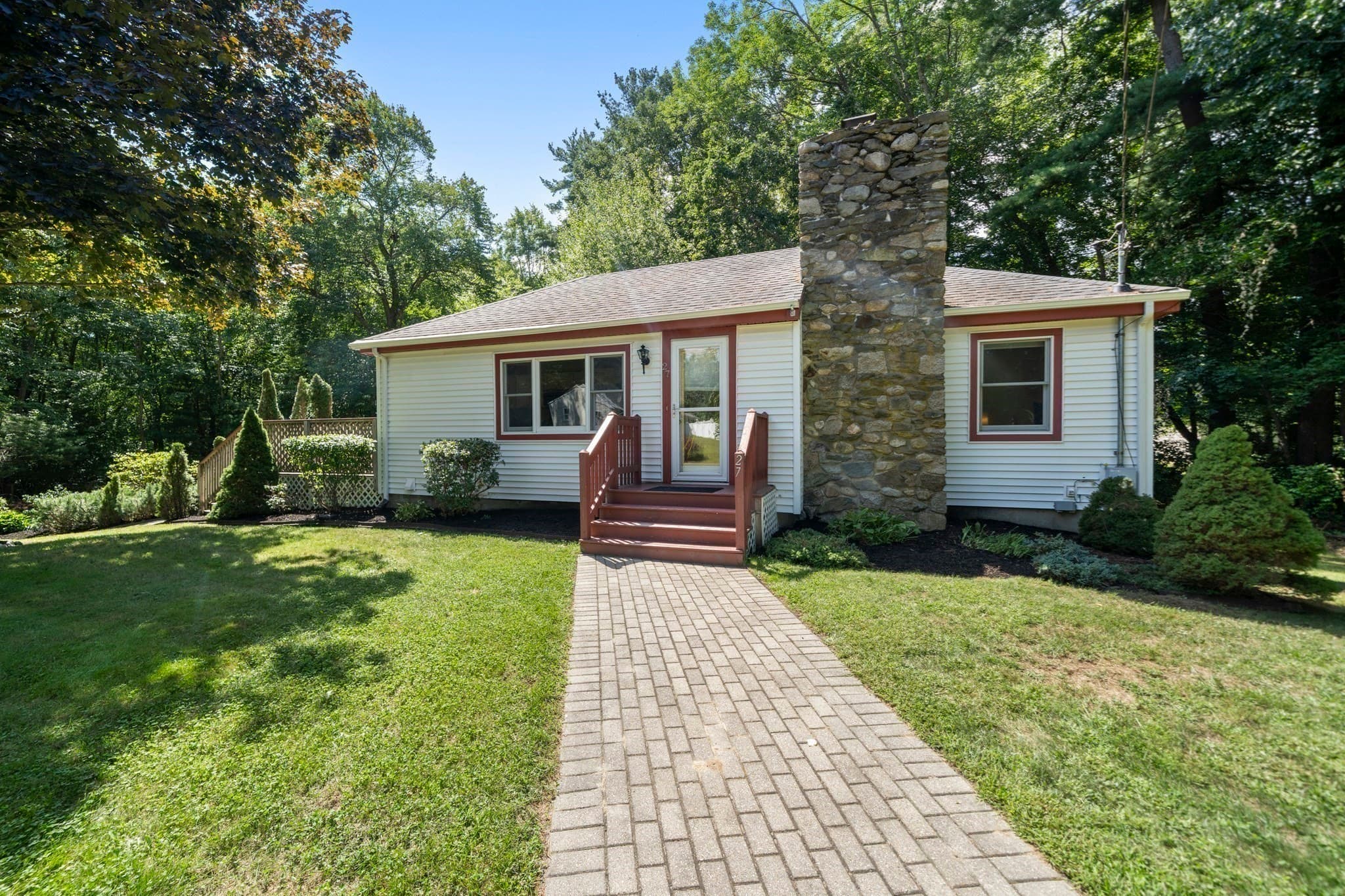 27 Anttila Court, Pembroke MA 02359