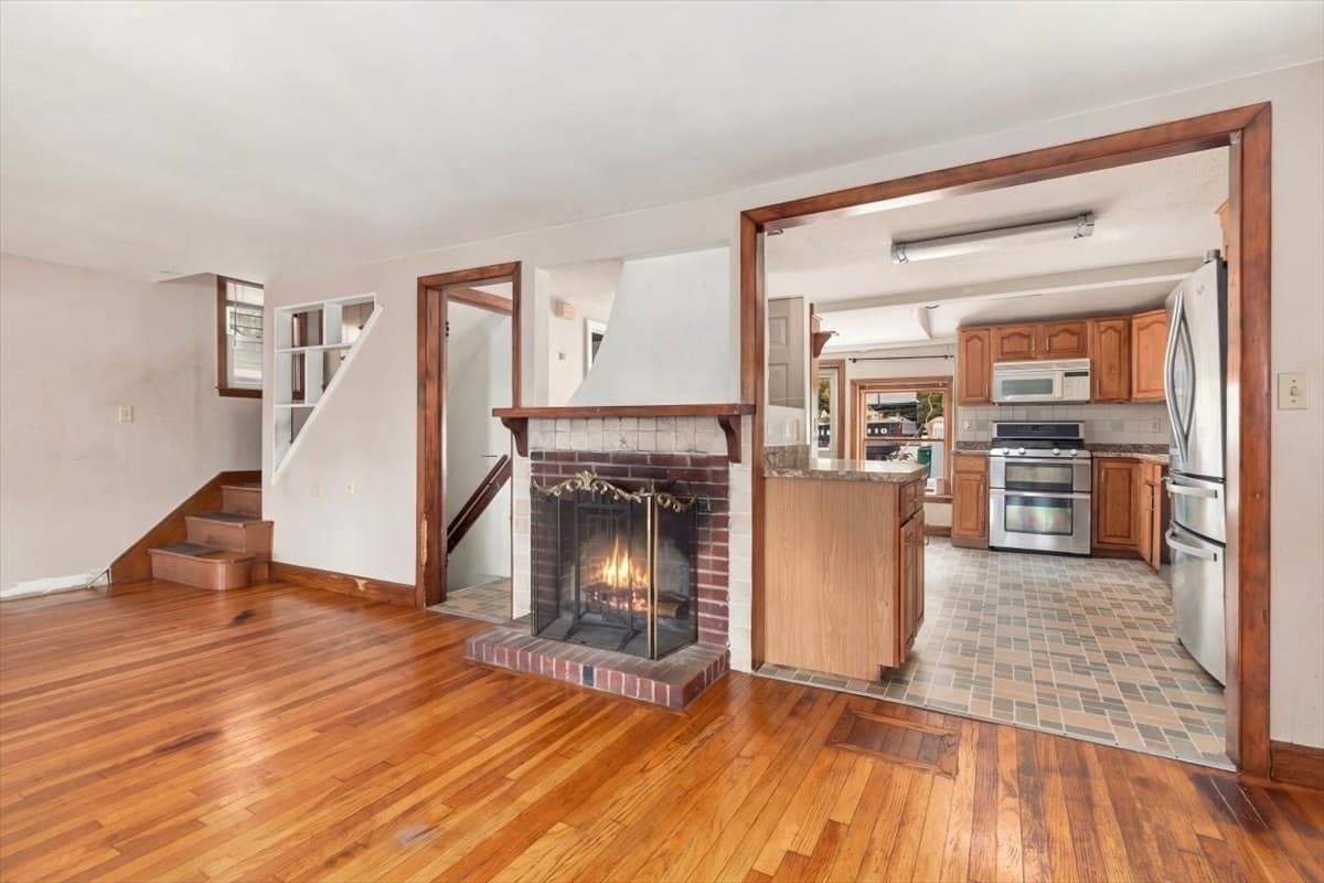 Single Family Residence at 12 Woodbine Ave, Pembroke MA 02359, Pembroke, photo 11 of 25