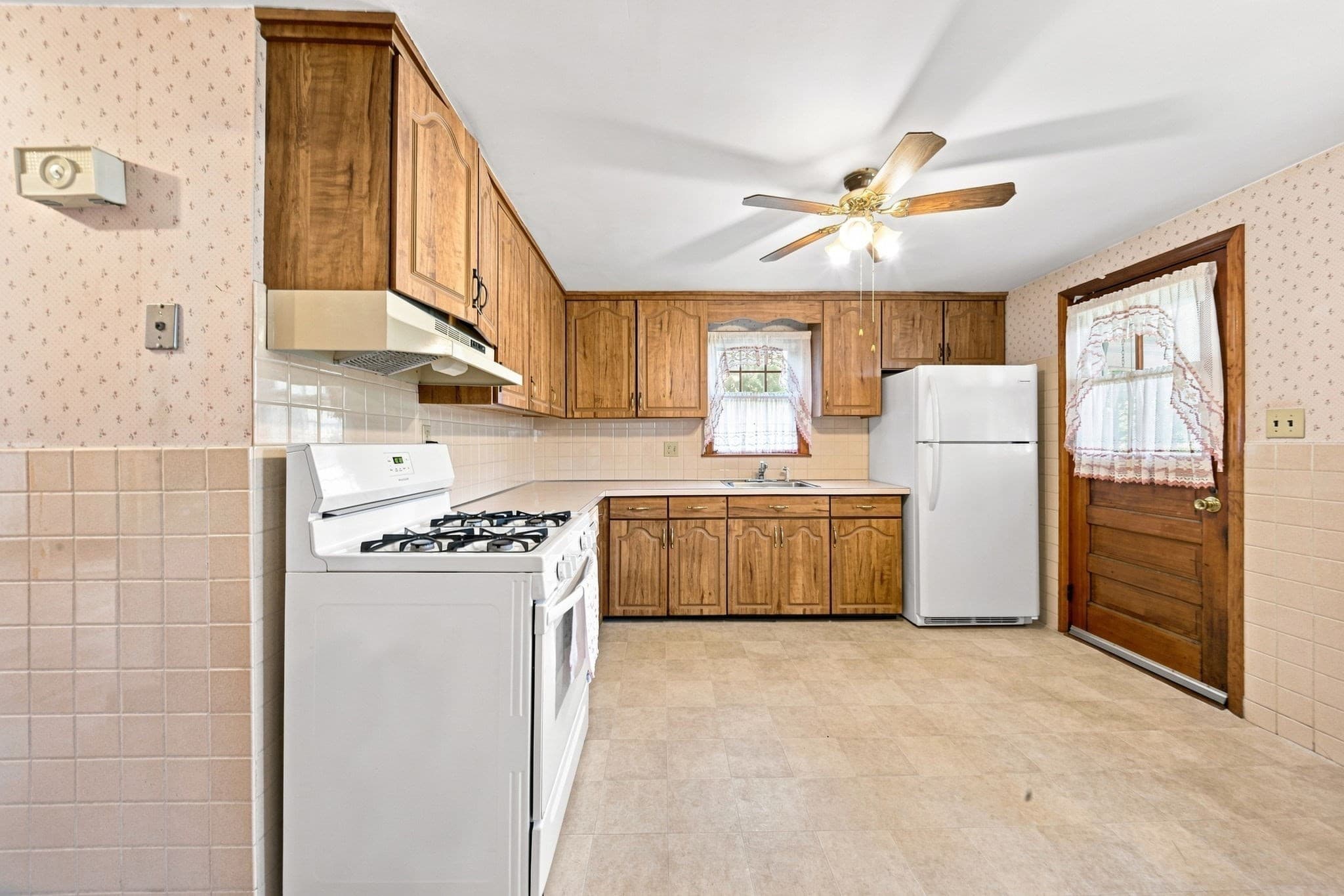 Single Family Residence at 125 Whitehall St, Dedham MA 02026, Dedham, photo 28 of 42