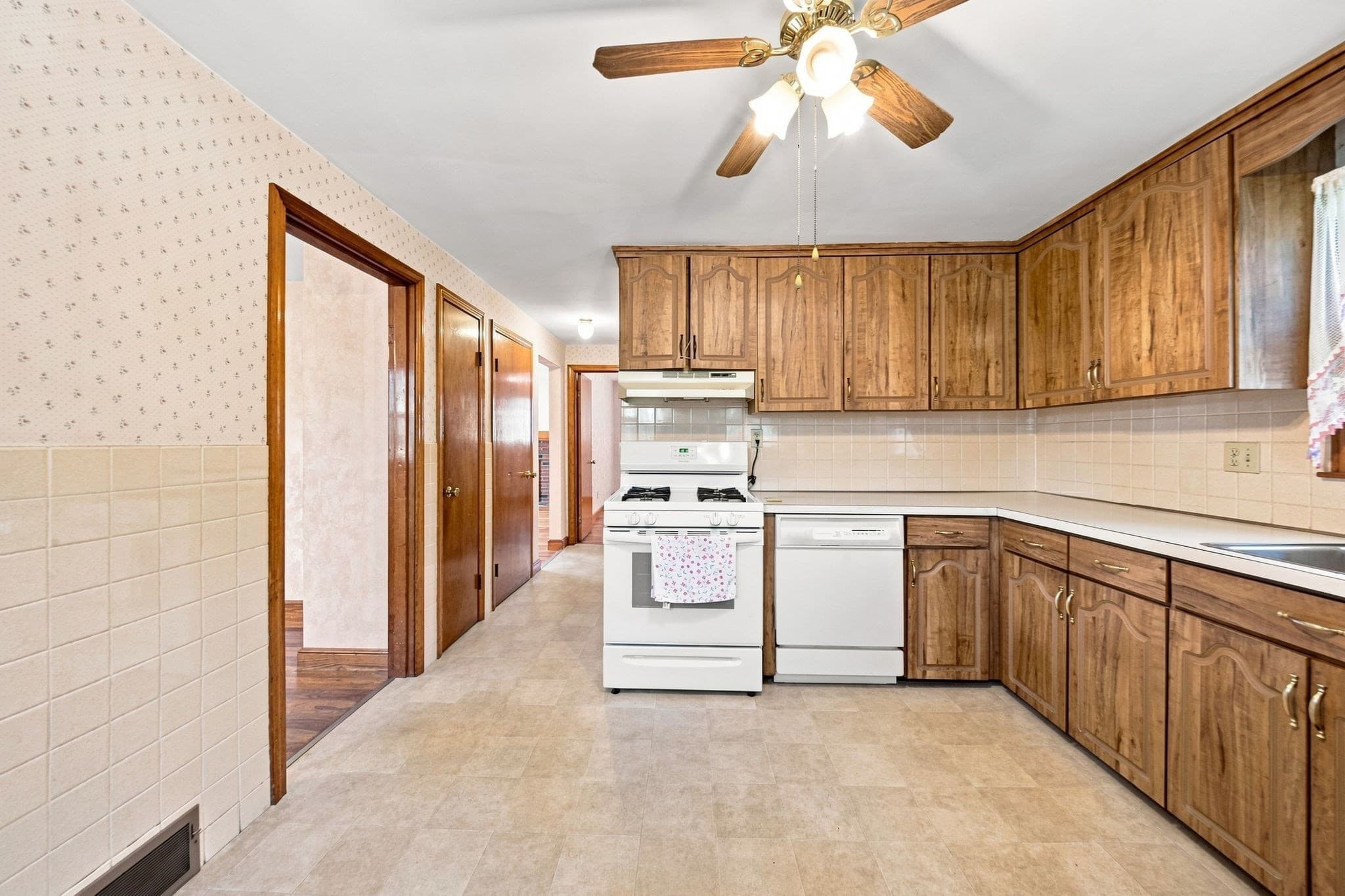 Single Family Residence at 125 Whitehall St, Dedham MA 02026, Dedham, photo 30 of 42