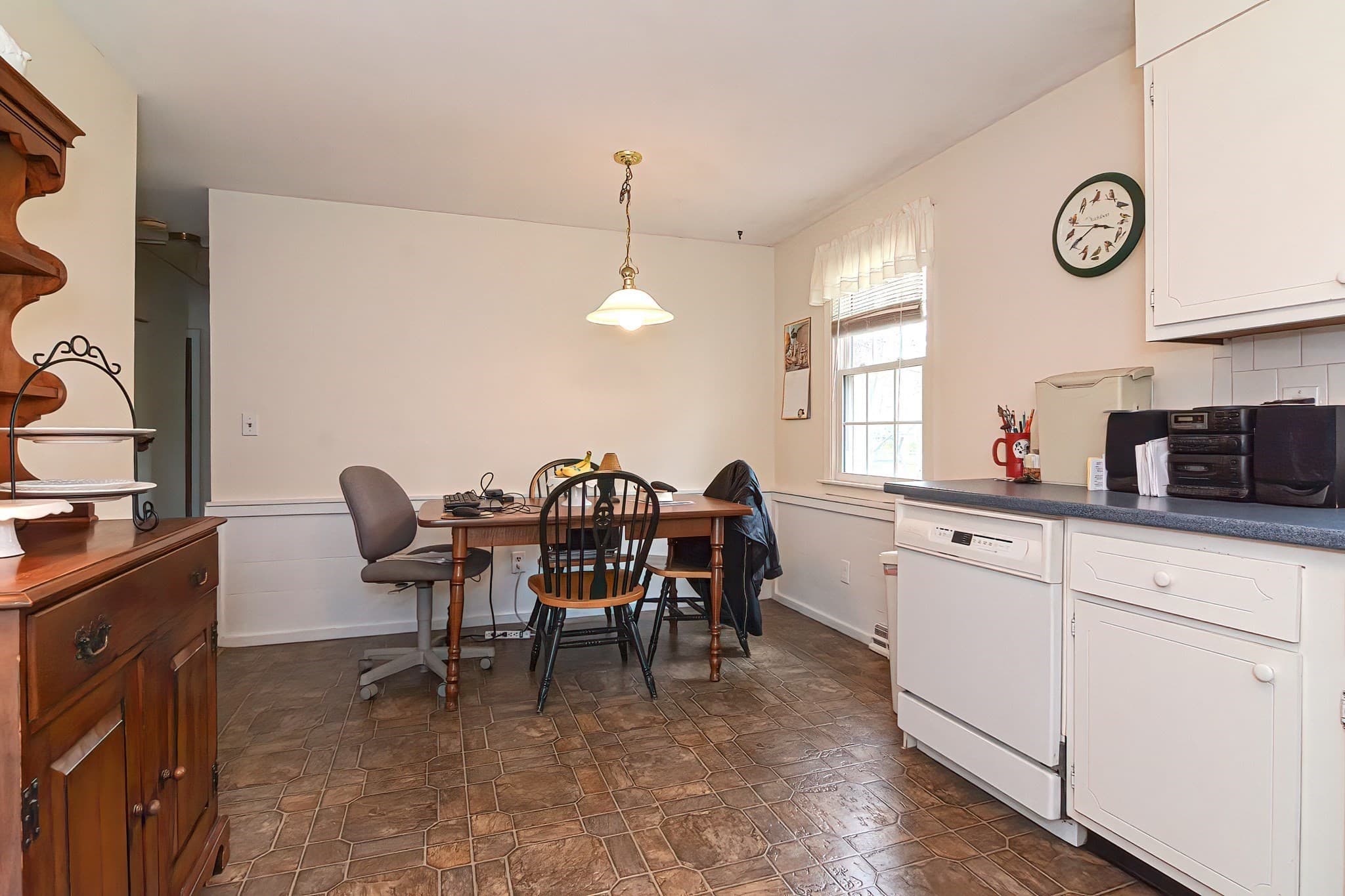 Single Family Residence at 11 Kingsley Rd, Norton MA 02766, Norton, photo 4 of 28