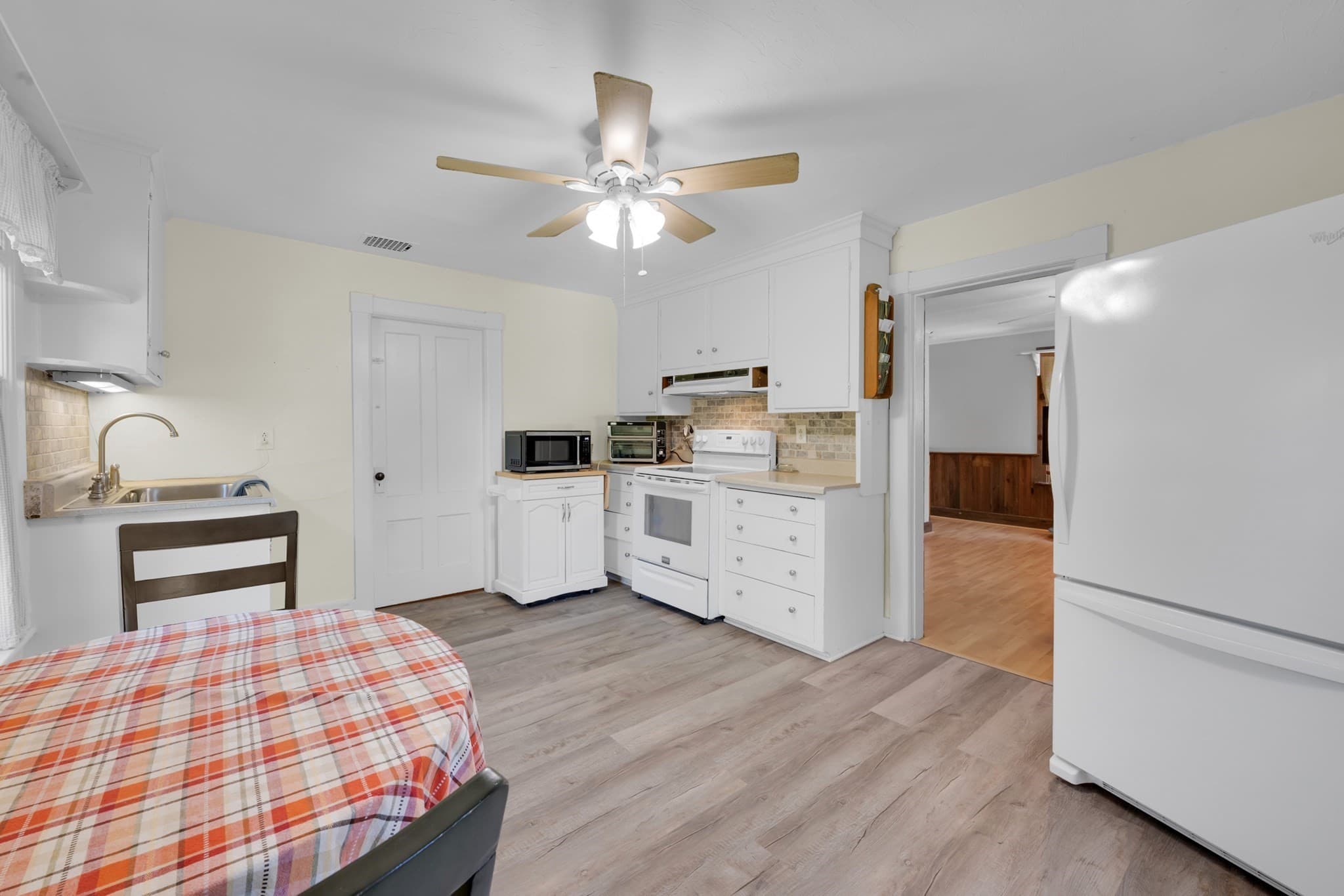 Multi Family at 198-200 Southbridge Rd, Dudley MA 01571, Dudley, photo 6 of 31