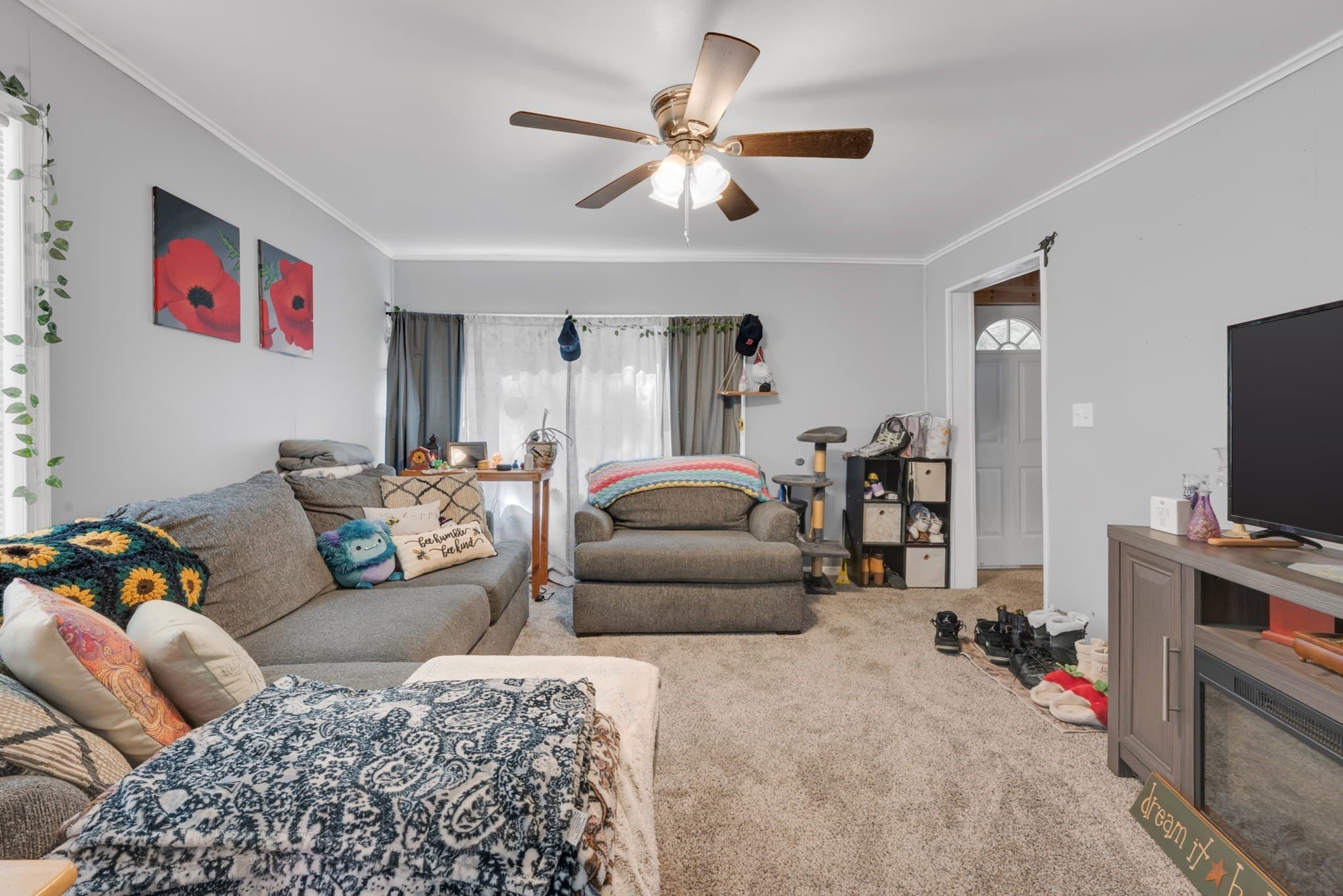 Multi Family at 198-200 Southbridge Rd, Dudley MA 01571, Dudley, photo 14 of 31
