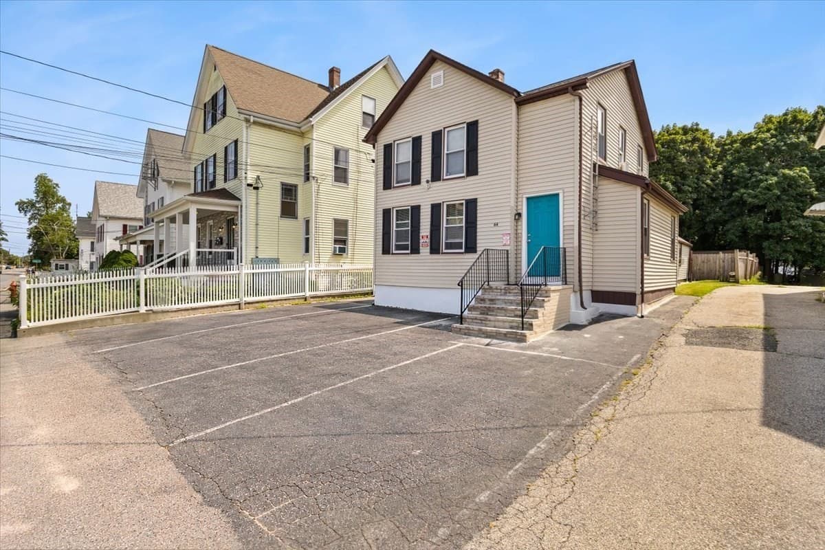 3 Family at 64 Oak St, Taunton MA 02780, Taunton, photo 26 of 36
