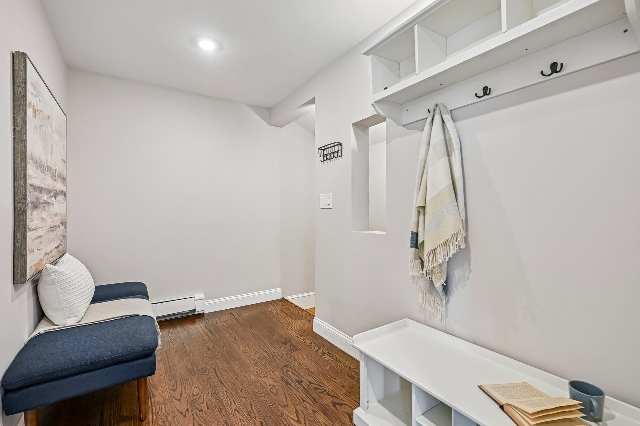 Condominium at 32 Farragut Ave # 3, Somerville MA 02144, Somerville, photo 5 of 35
