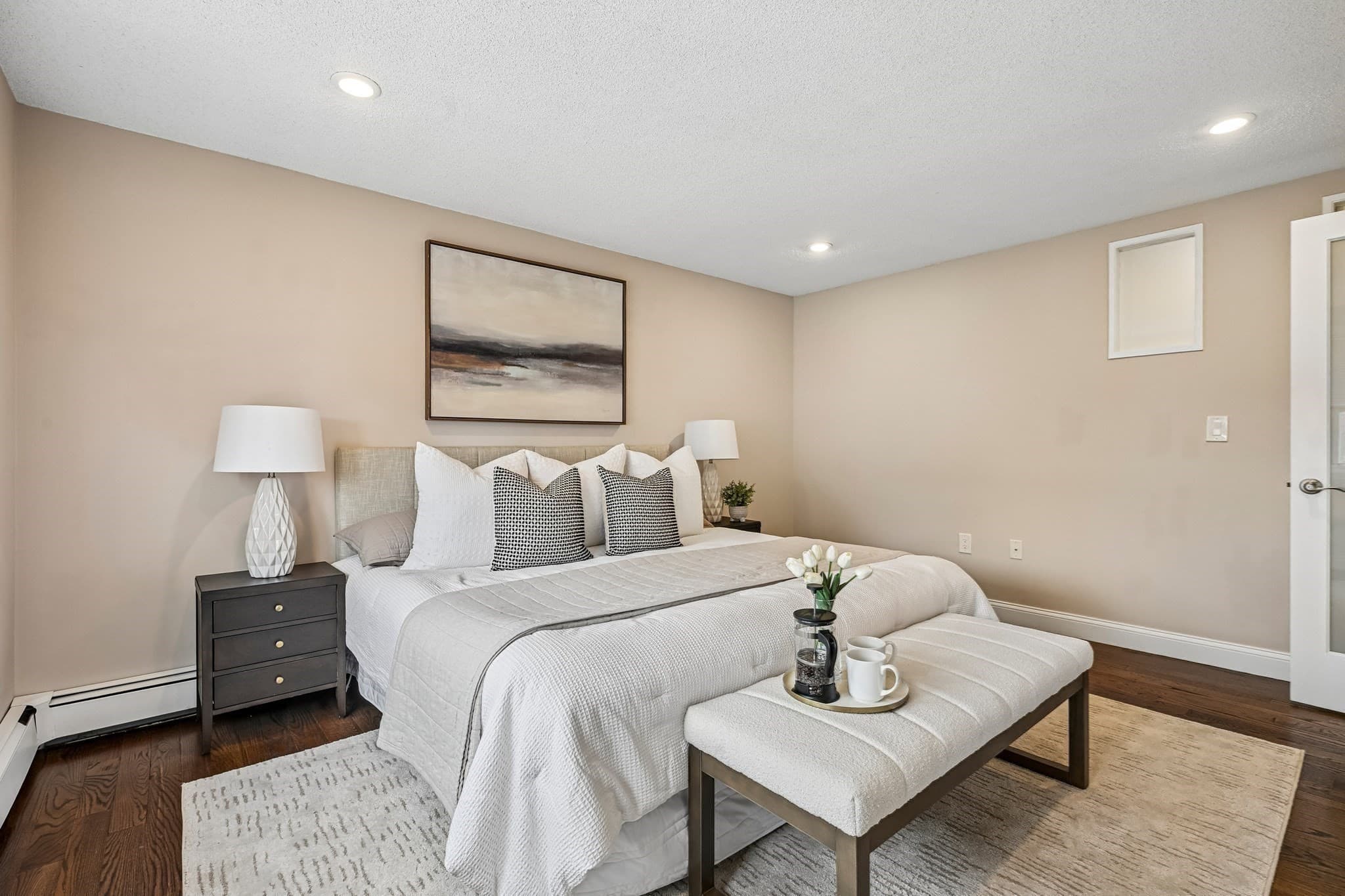 Condominium at 32 Farragut Ave # 3, Somerville MA 02144, Somerville, photo 19 of 35