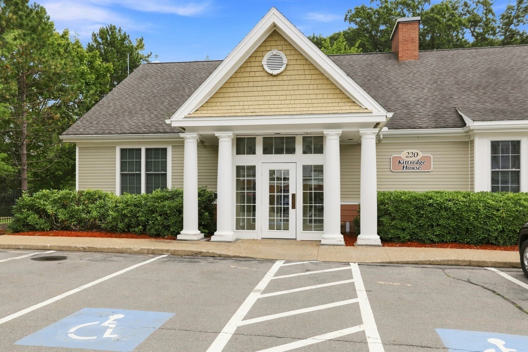 Condominium at 180 Chickering Rd # 302C, North Andover MA 01845, North Andover, photo 26 of 42