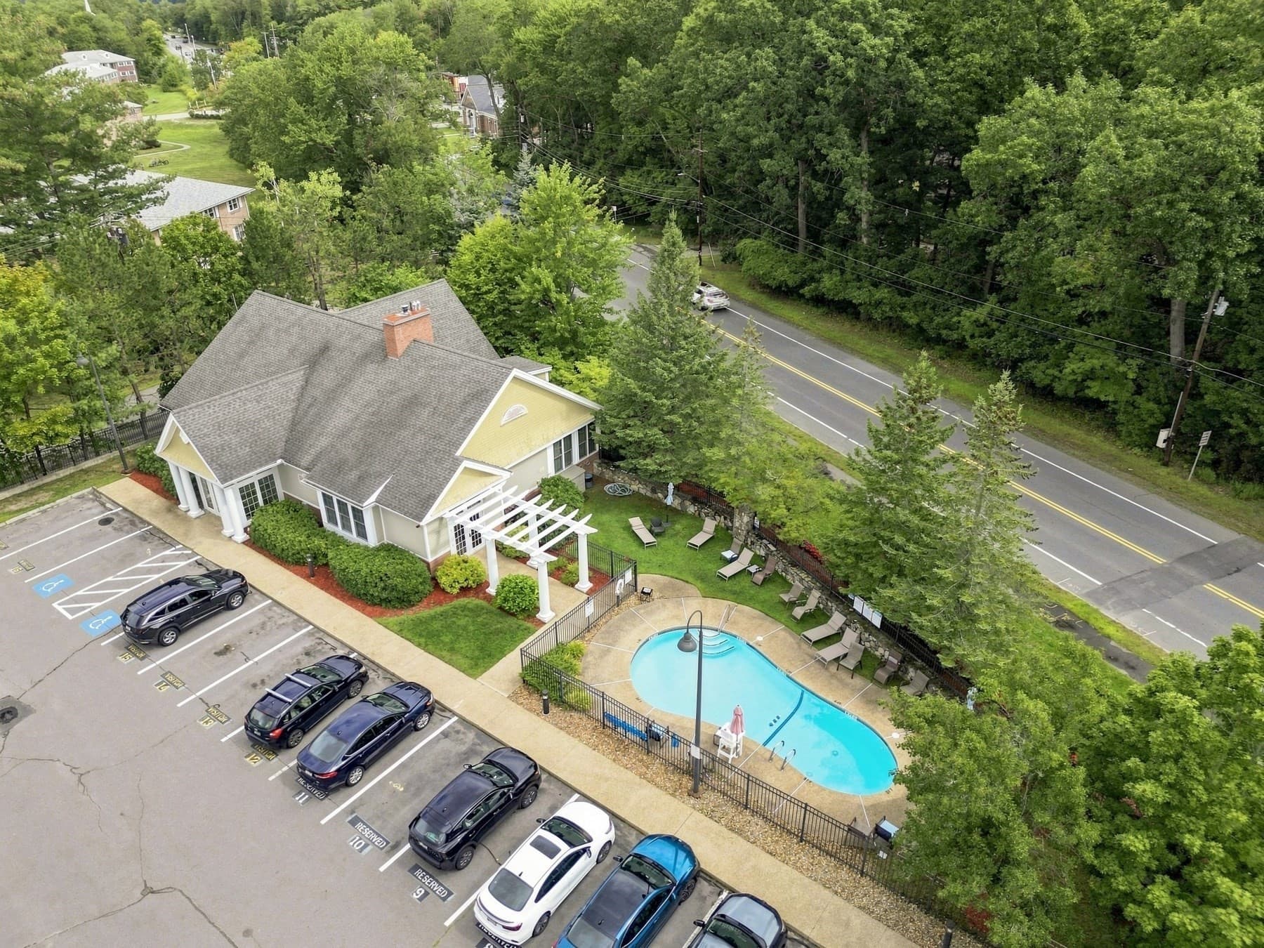 Condominium at 180 Chickering Rd # 302C, North Andover MA 01845, North Andover, photo 32 of 42