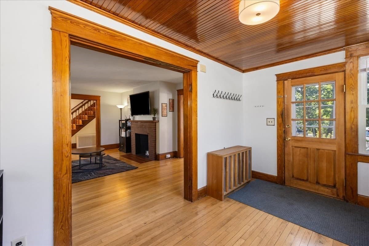 Single Family Residence at 63 Billerica Rd, Chelmsford MA 01824, photo 5 of 39